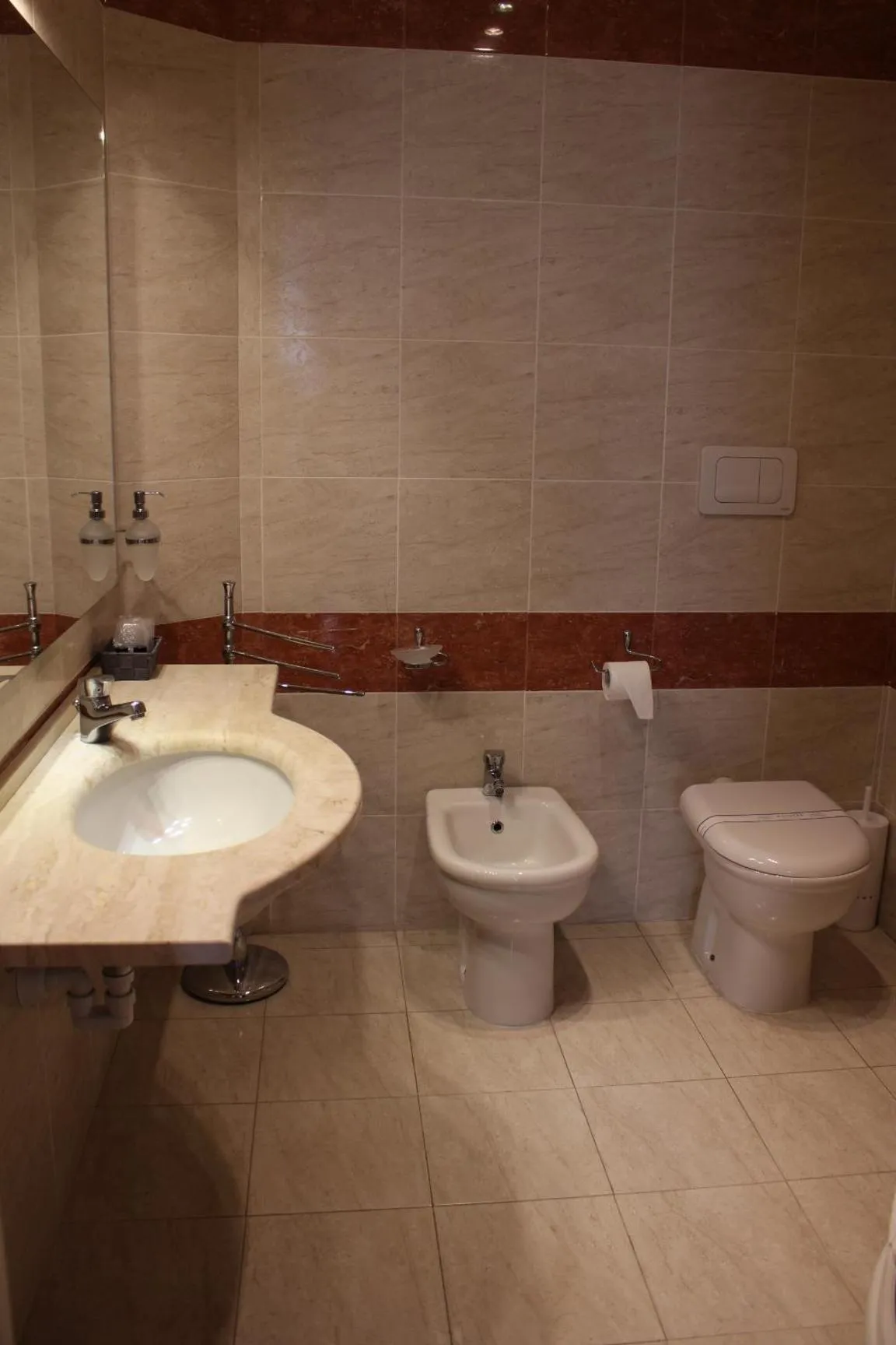 Bathroom in Hotel Semifonte