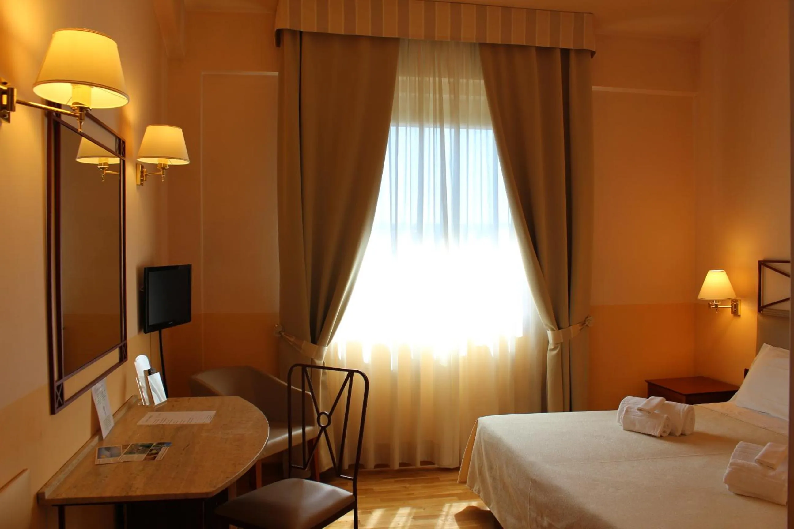 Bed in Hotel Semifonte