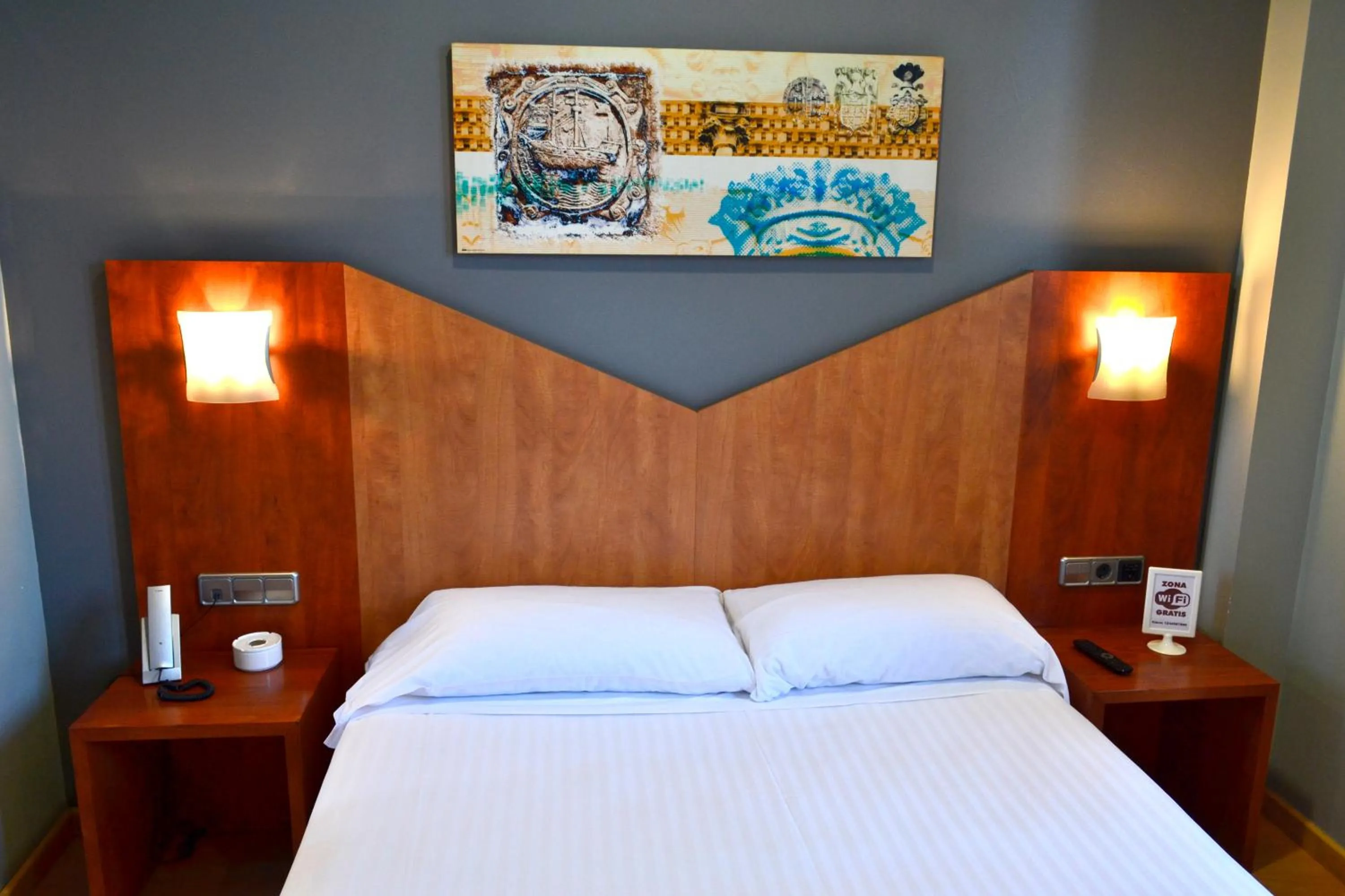 Bed in Hotel Alda Palacio Valdés