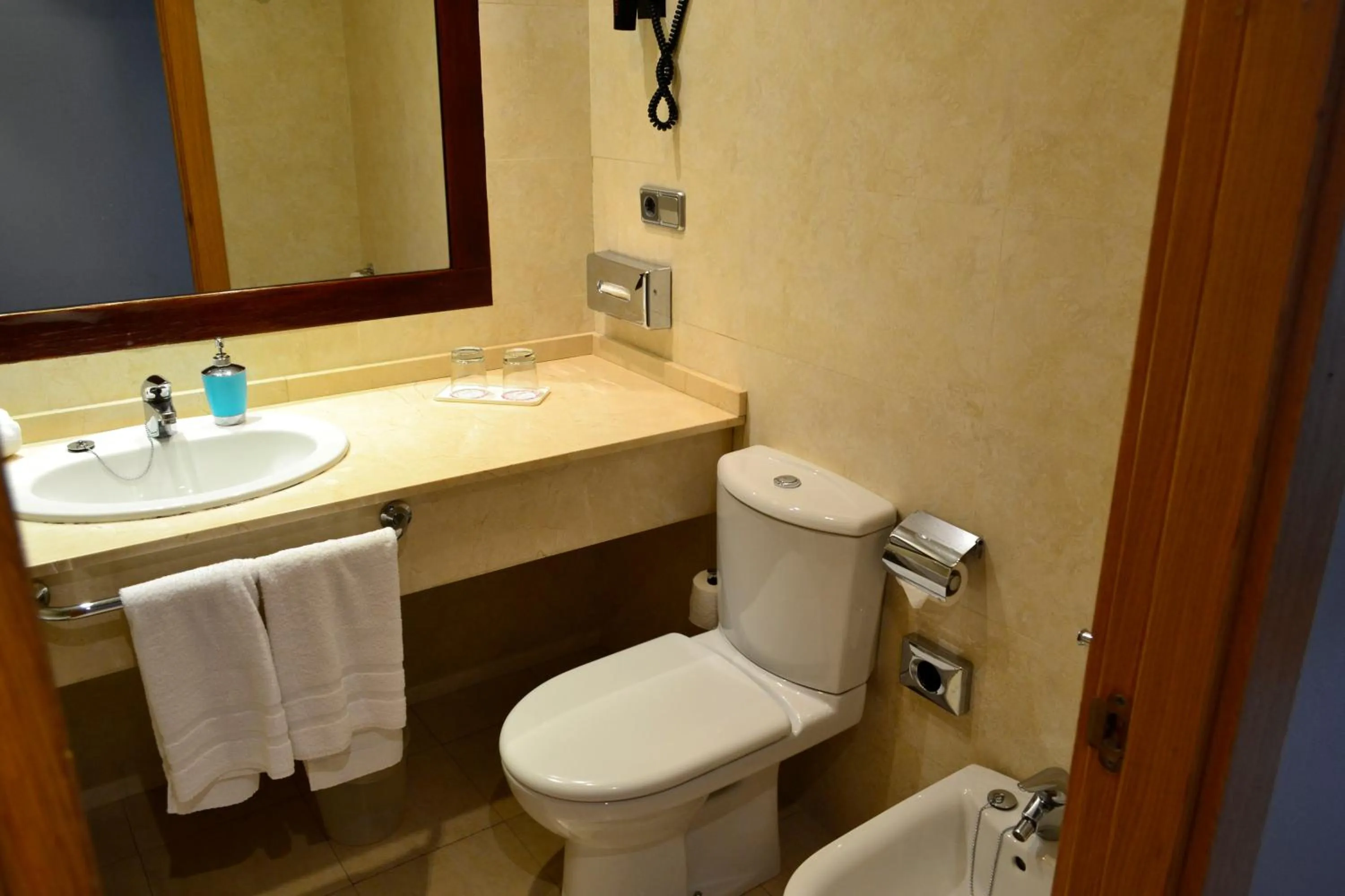 Bathroom in Hotel Alda Palacio Valdés