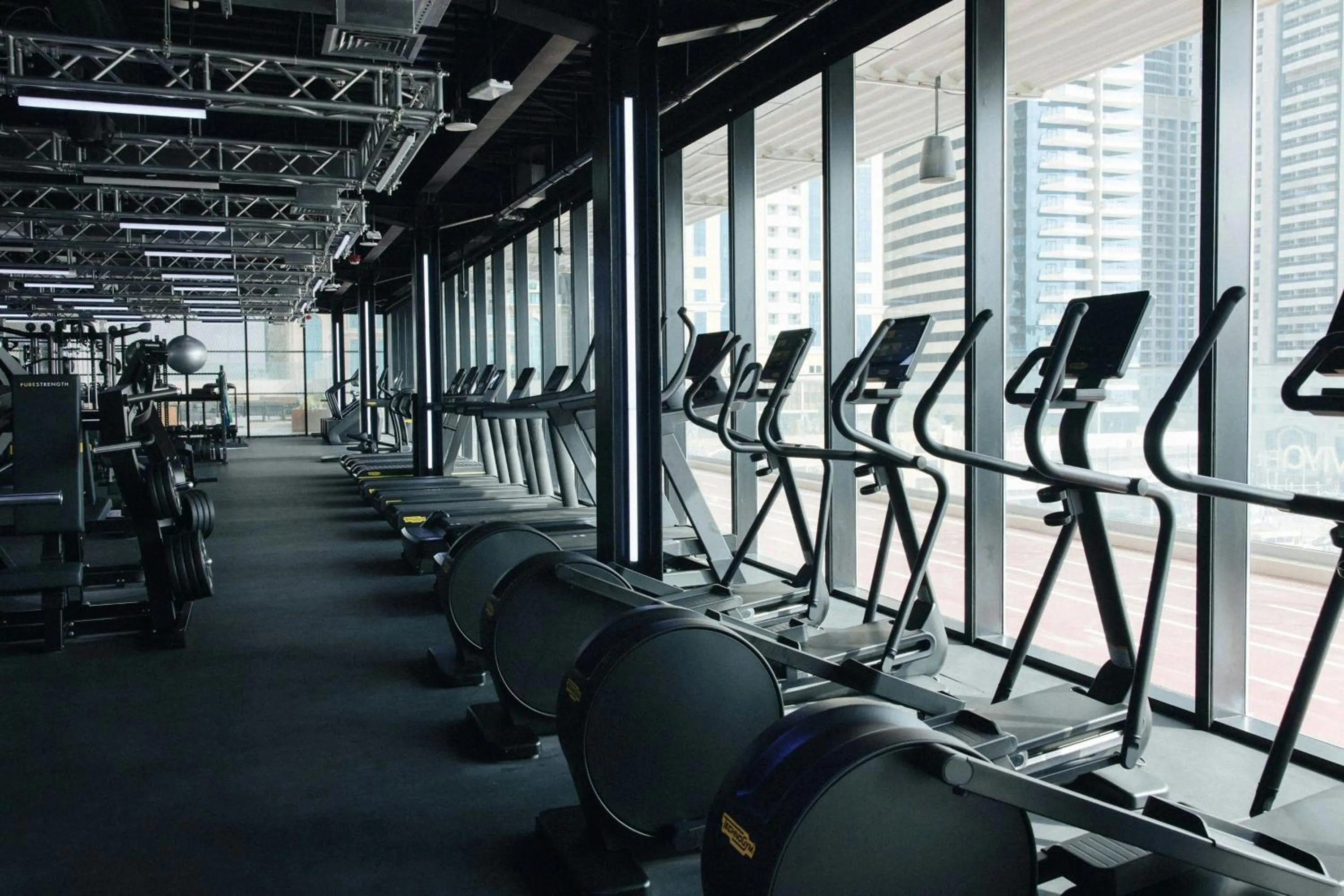 Area and facilities in W Dubai - Mina Seyahi