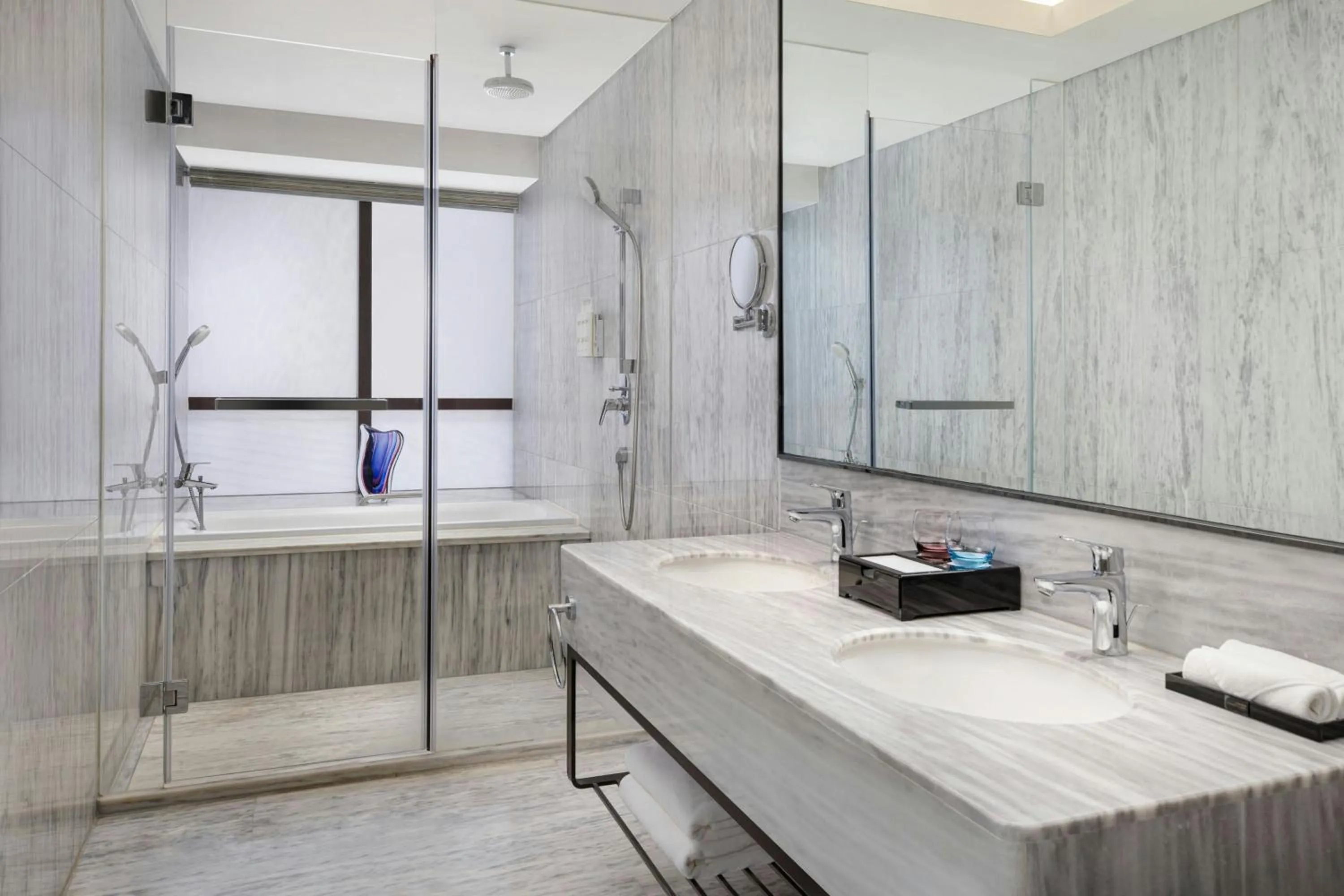 Bathroom in Courtyard by Marriott Nanchang