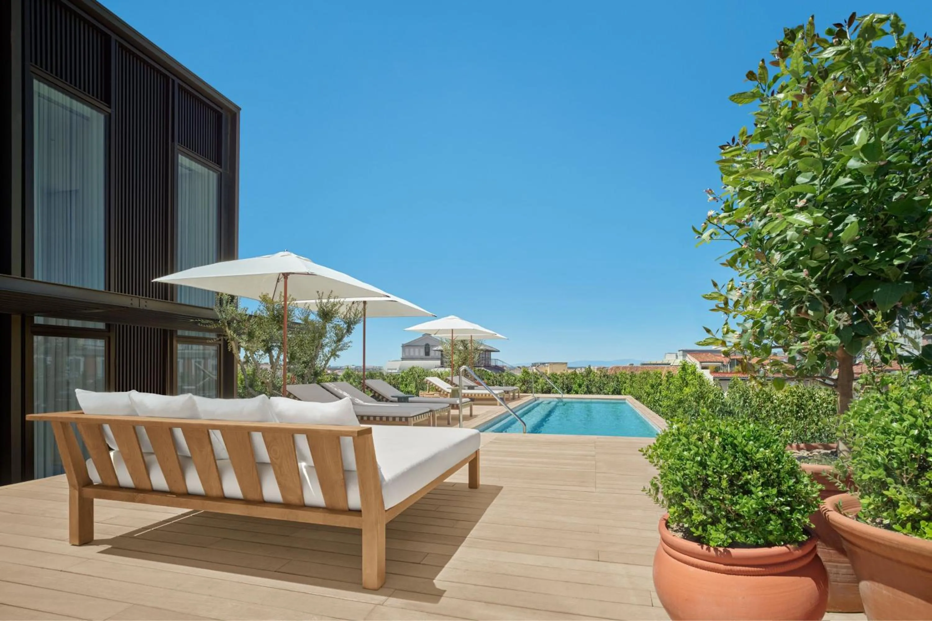 Photo of the whole room in The Madrid EDITION