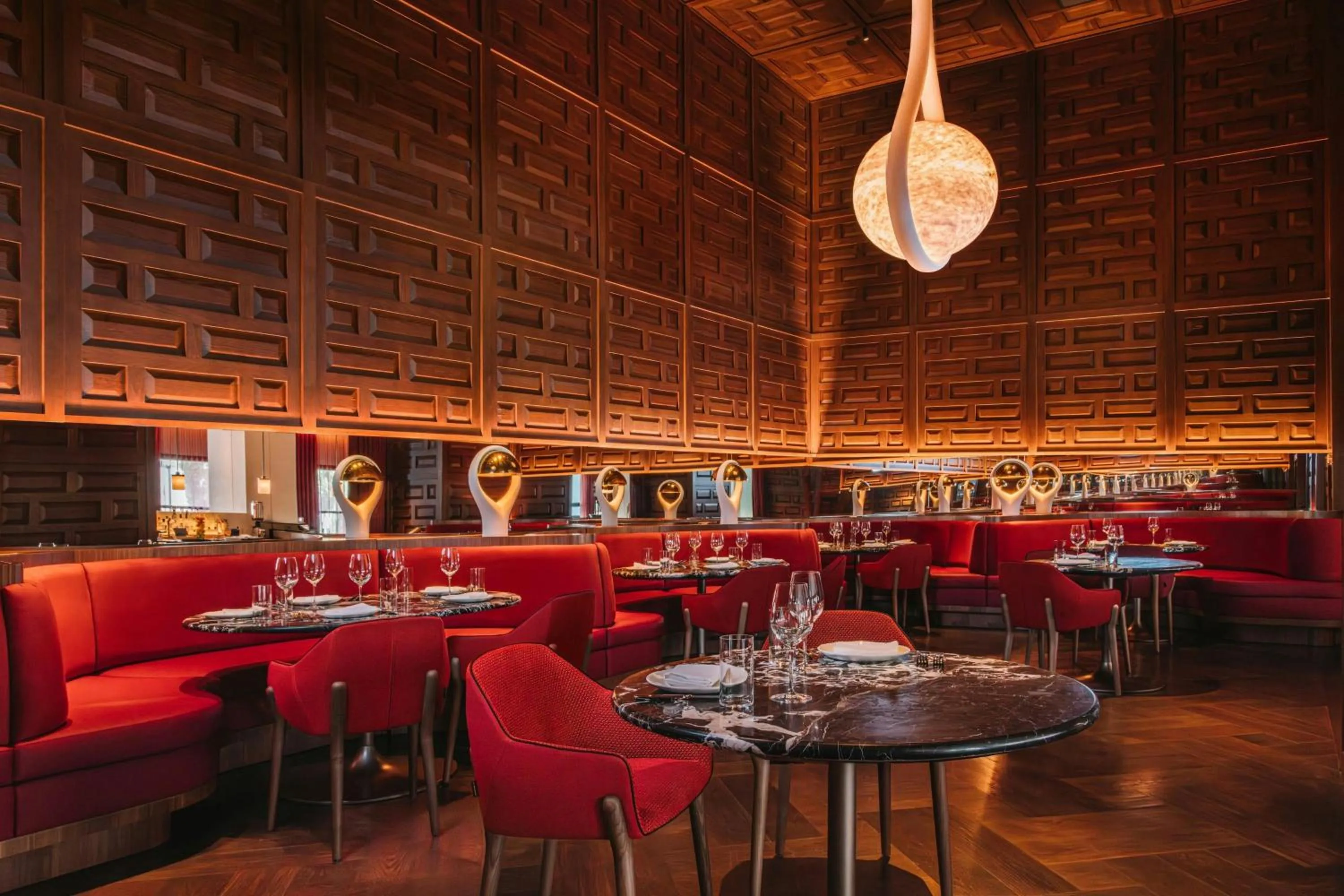 Restaurant/places to eat in The Madrid EDITION