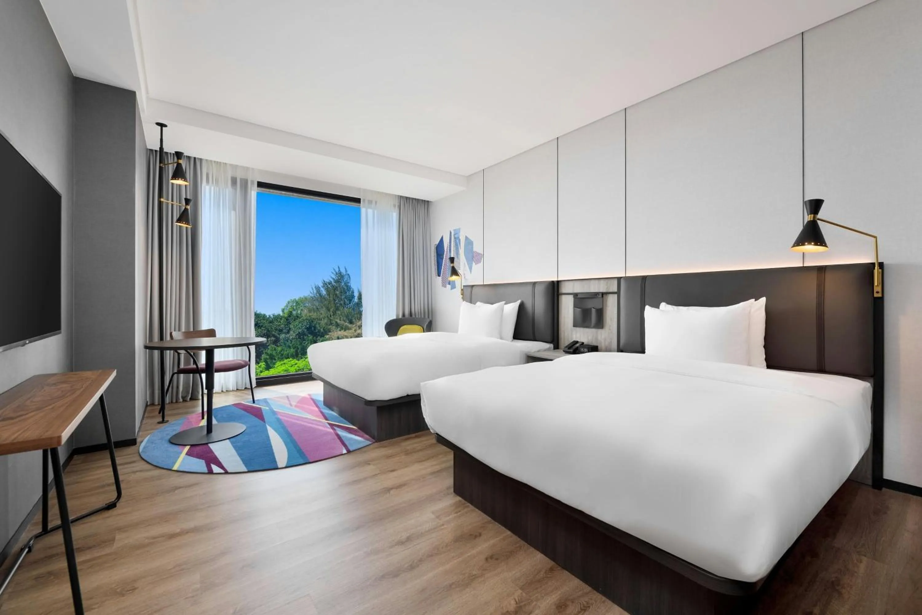 Photo of the whole room, Bed in Aloft Tainan Anping