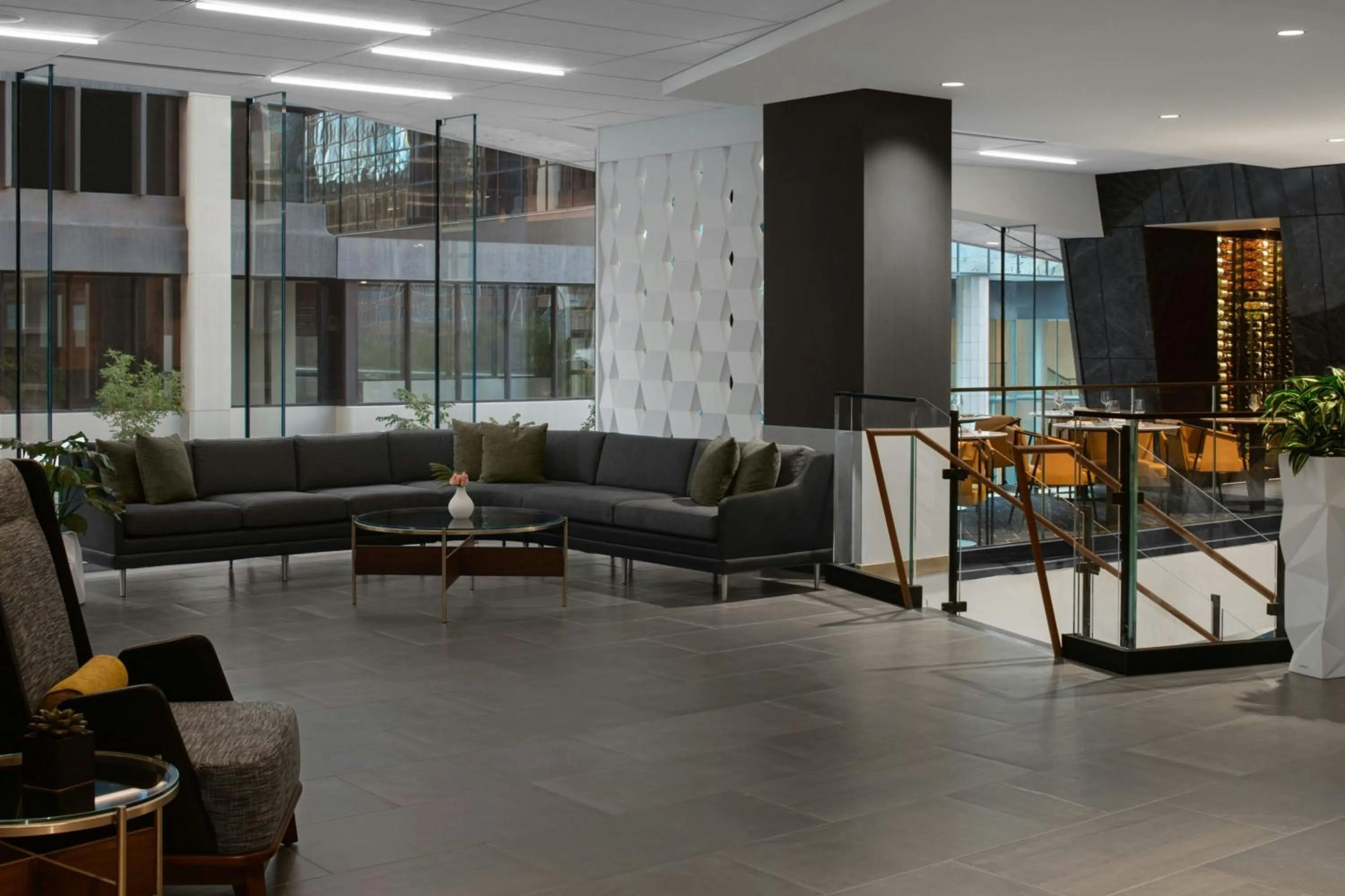 Restaurant/places to eat in Courtyard by Marriott Calgary Downtown