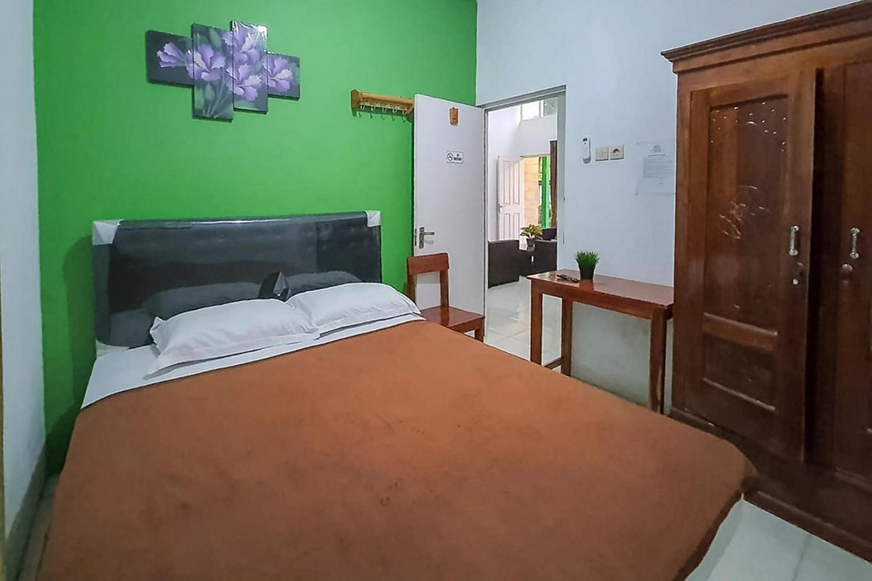 Bed in Syafa Homestay Syariah Mitra RedDoorz