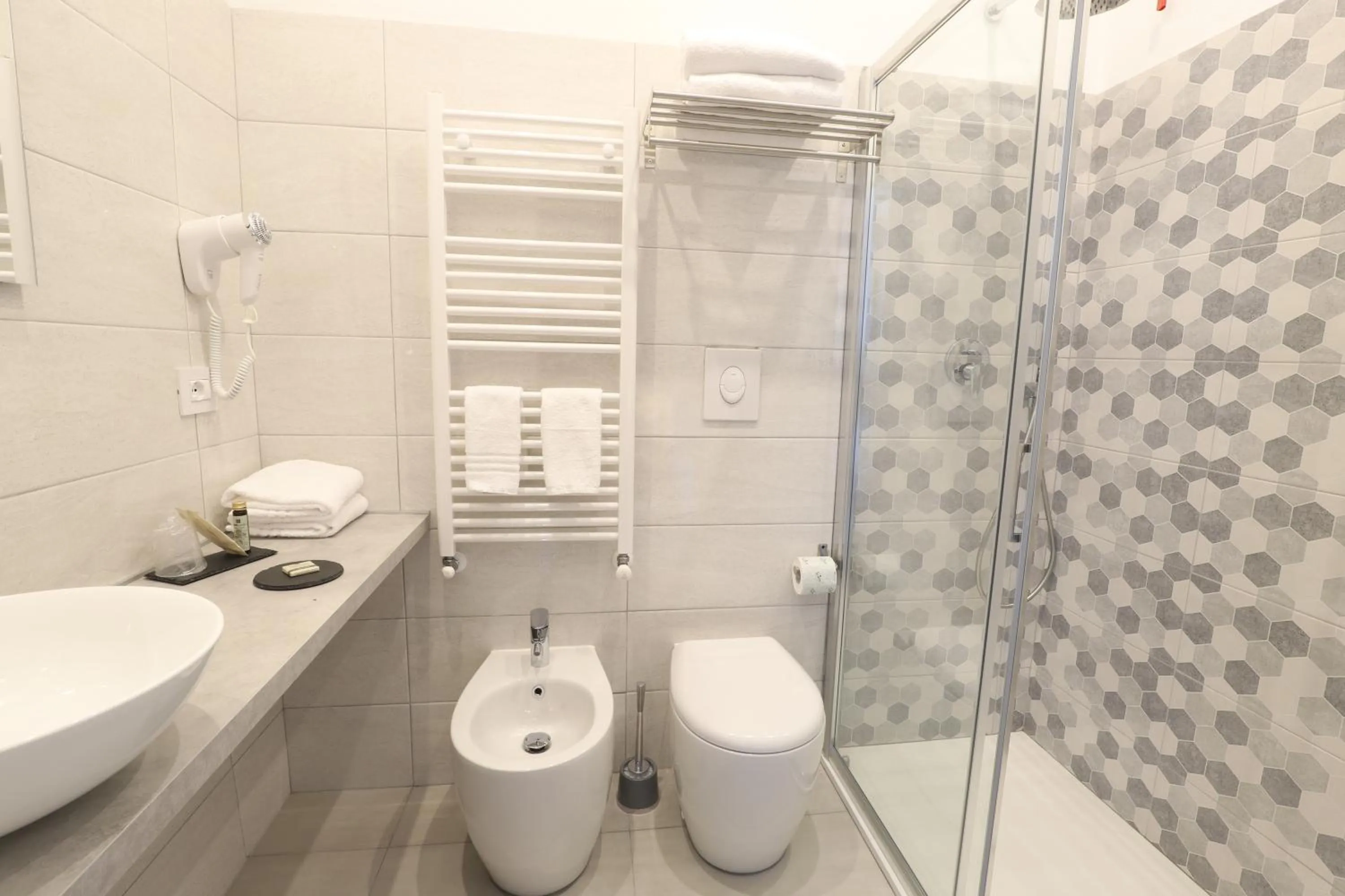 Bathroom in Cadorna Luxury Hotel