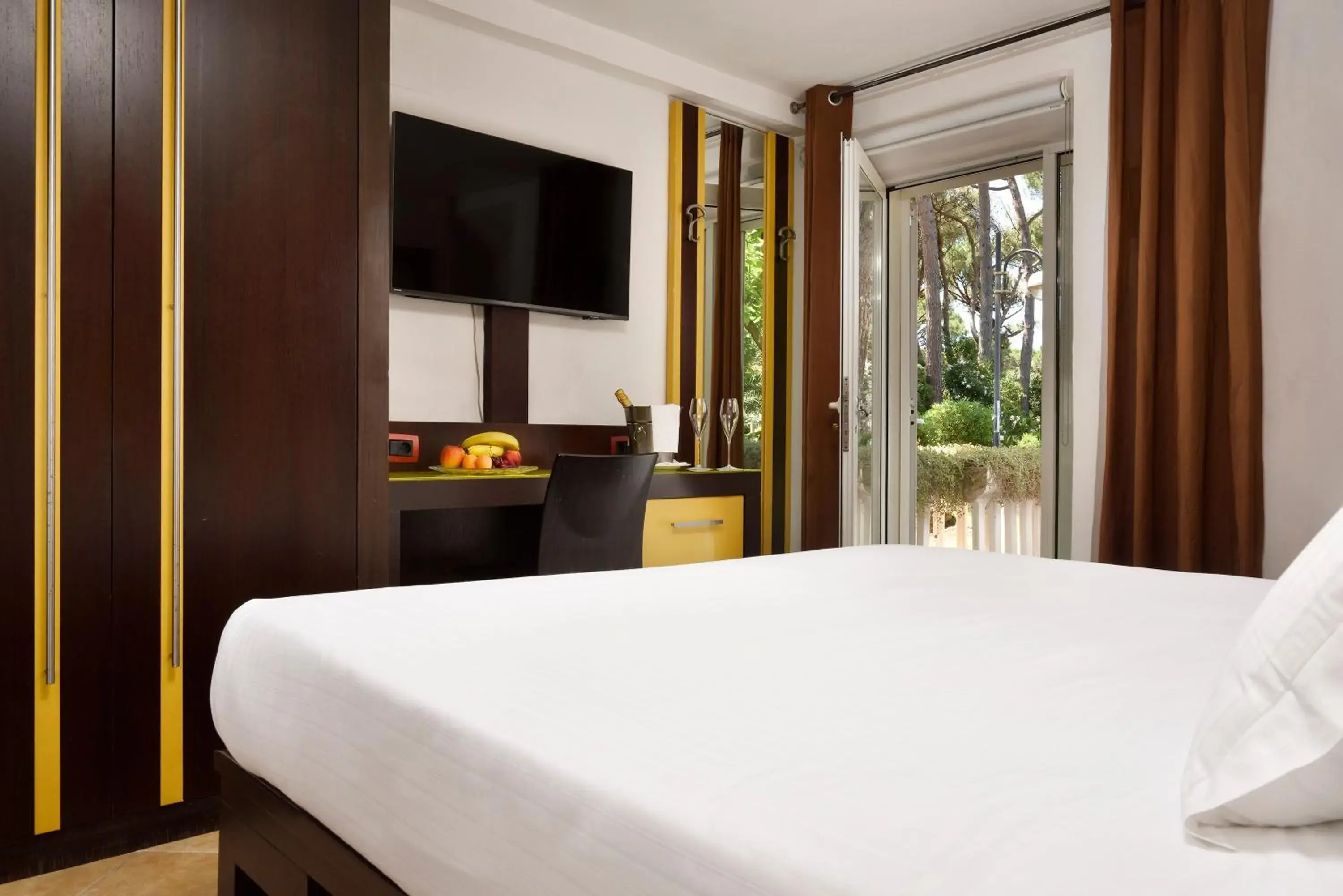 Comfort Double or Twin Room in Park Hotel Marinetta - Beach & Spa Comfort Double or Twin Room in Park Hotel Marinetta - Beach & Spa
