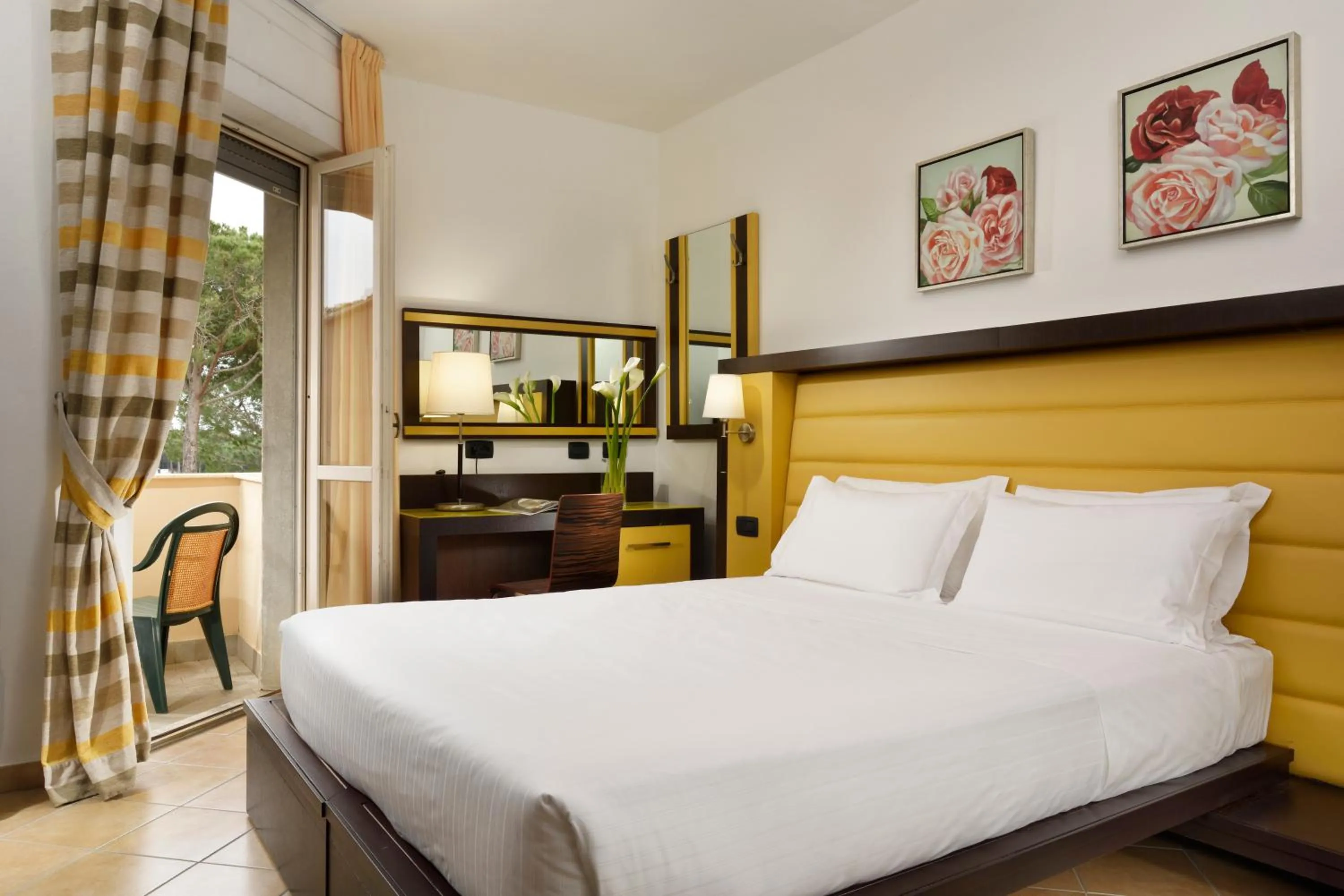 Bedroom, Bed in Park Hotel Marinetta - Beach & Spa