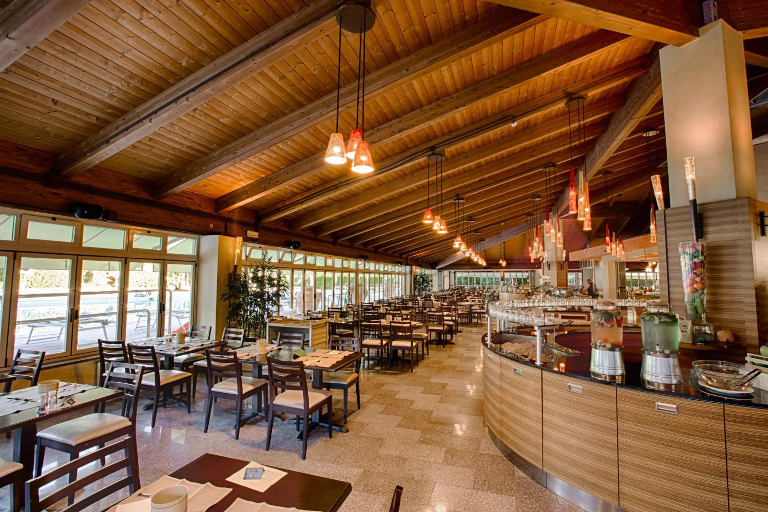 Restaurant/places to eat in Park Hotel Marinetta - Beach & Spa