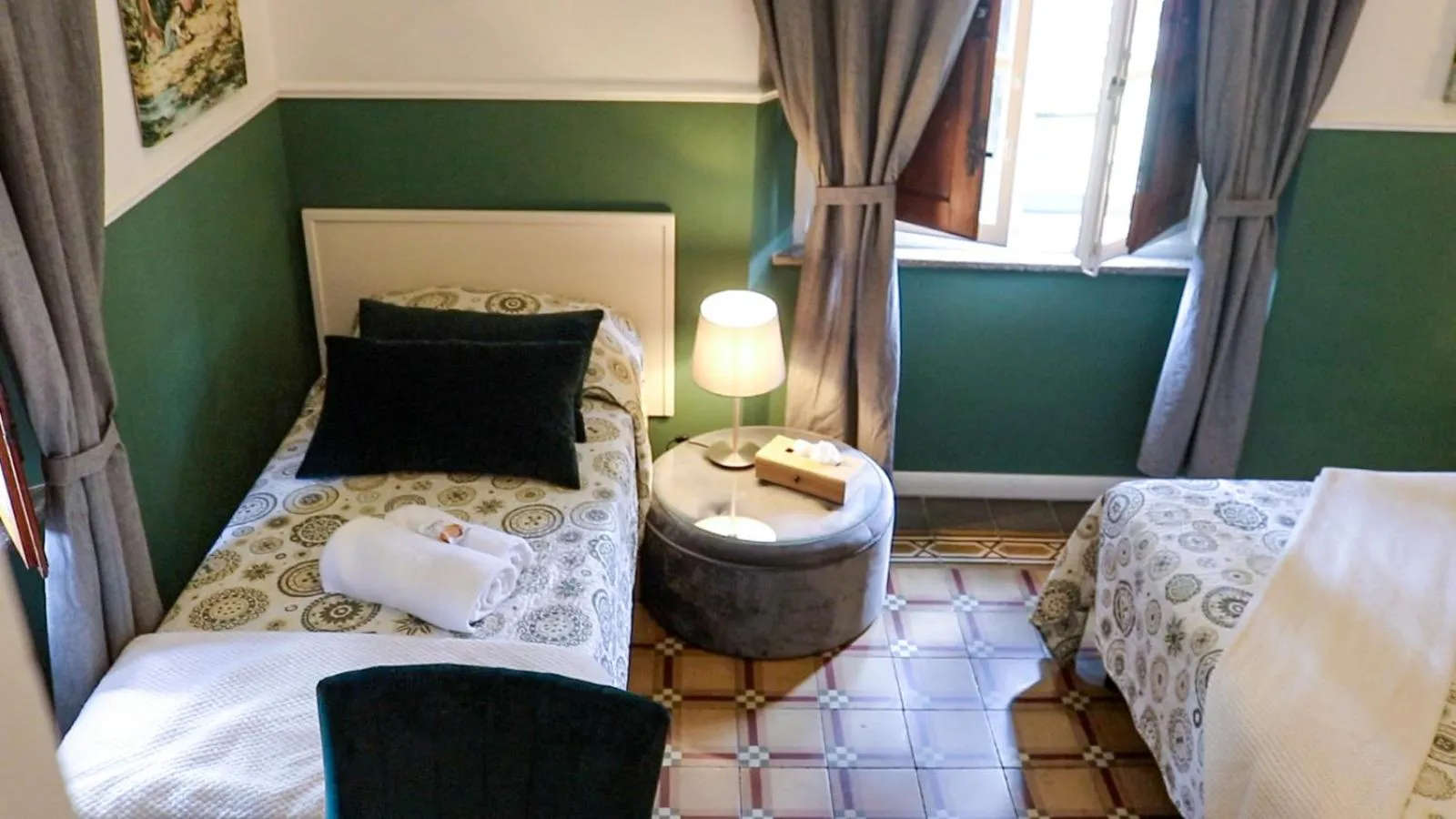 People, Bed in Villa San Donato B&B