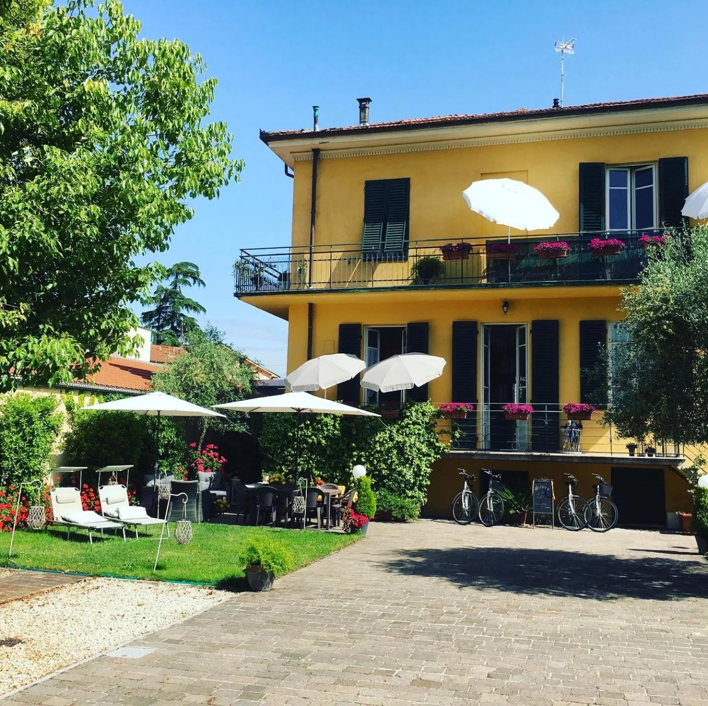 Property building in Villa San Donato B&B