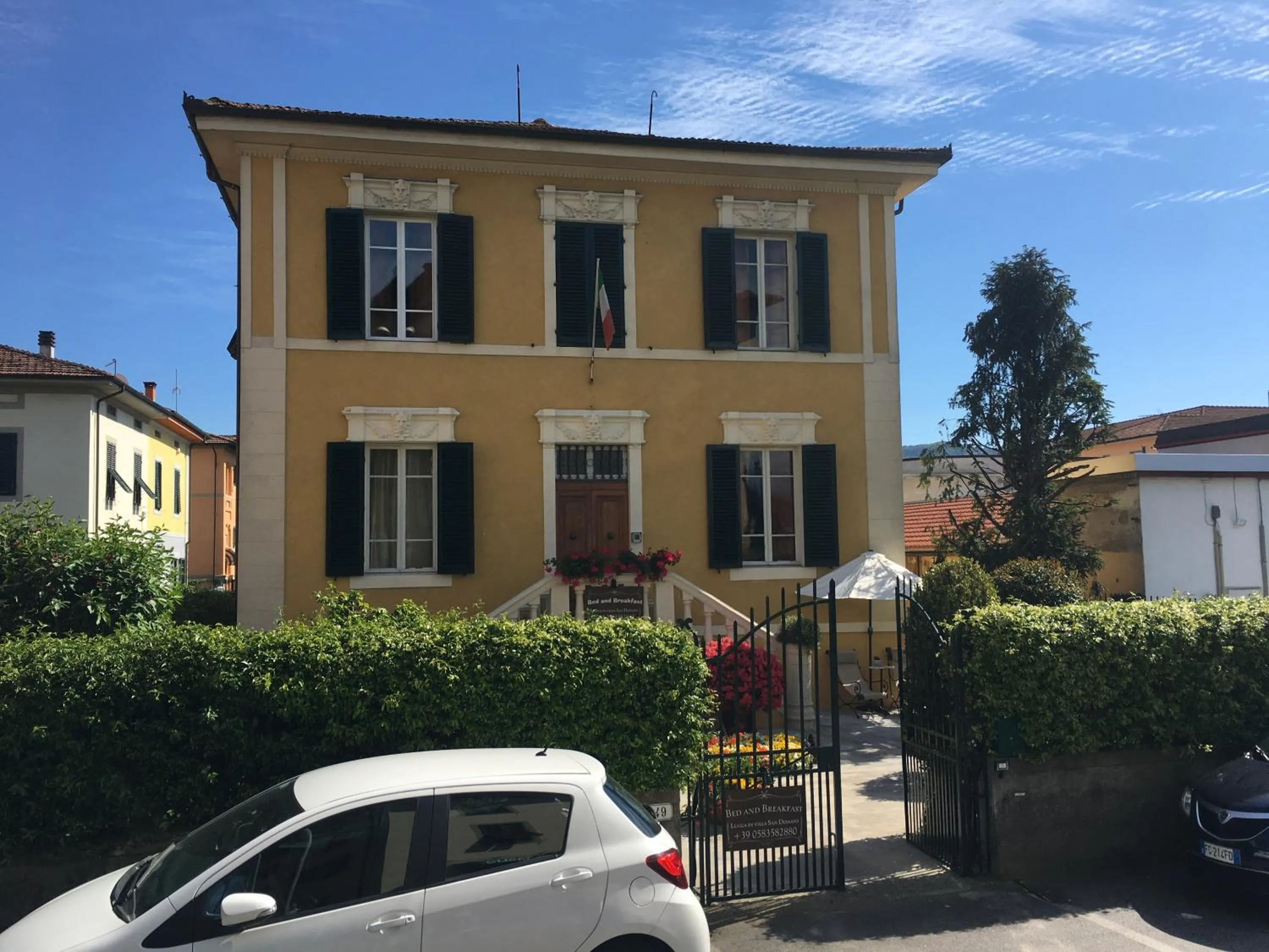 Spring in Villa San Donato B&B