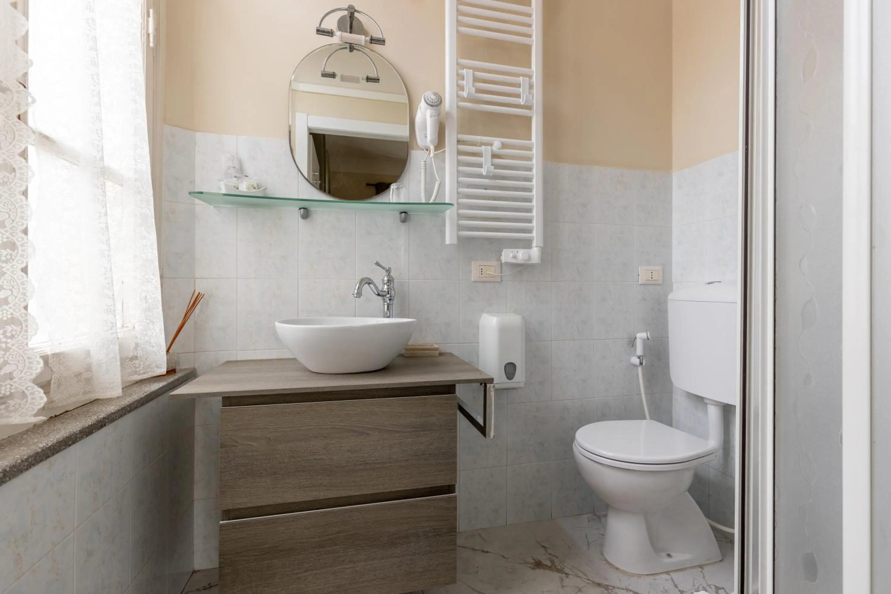 Bathroom in Villa San Donato B&B