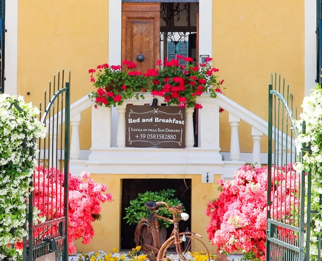 Property building in Villa San Donato B&B