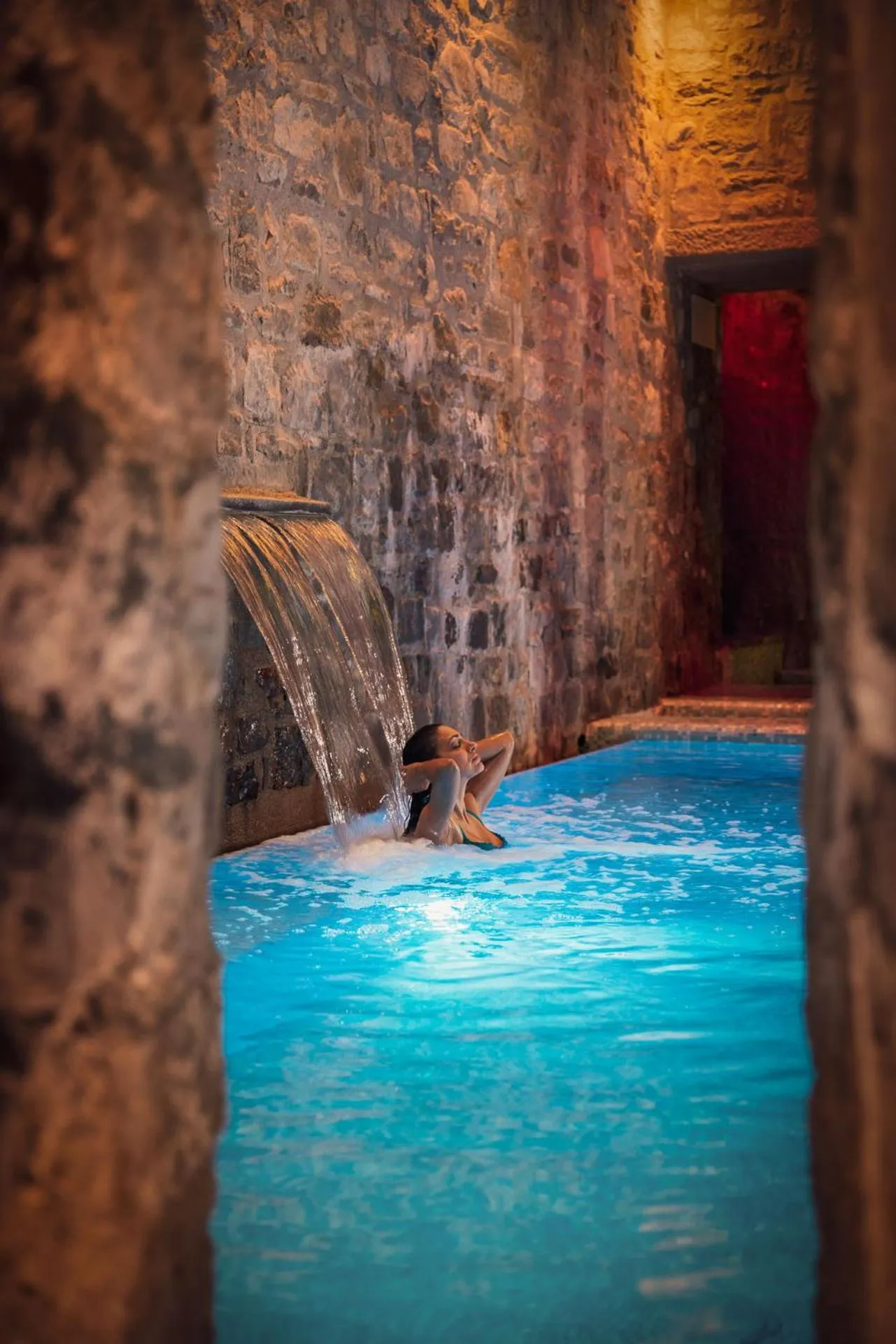 People in Hotel Helvetia Thermal SPA 4s