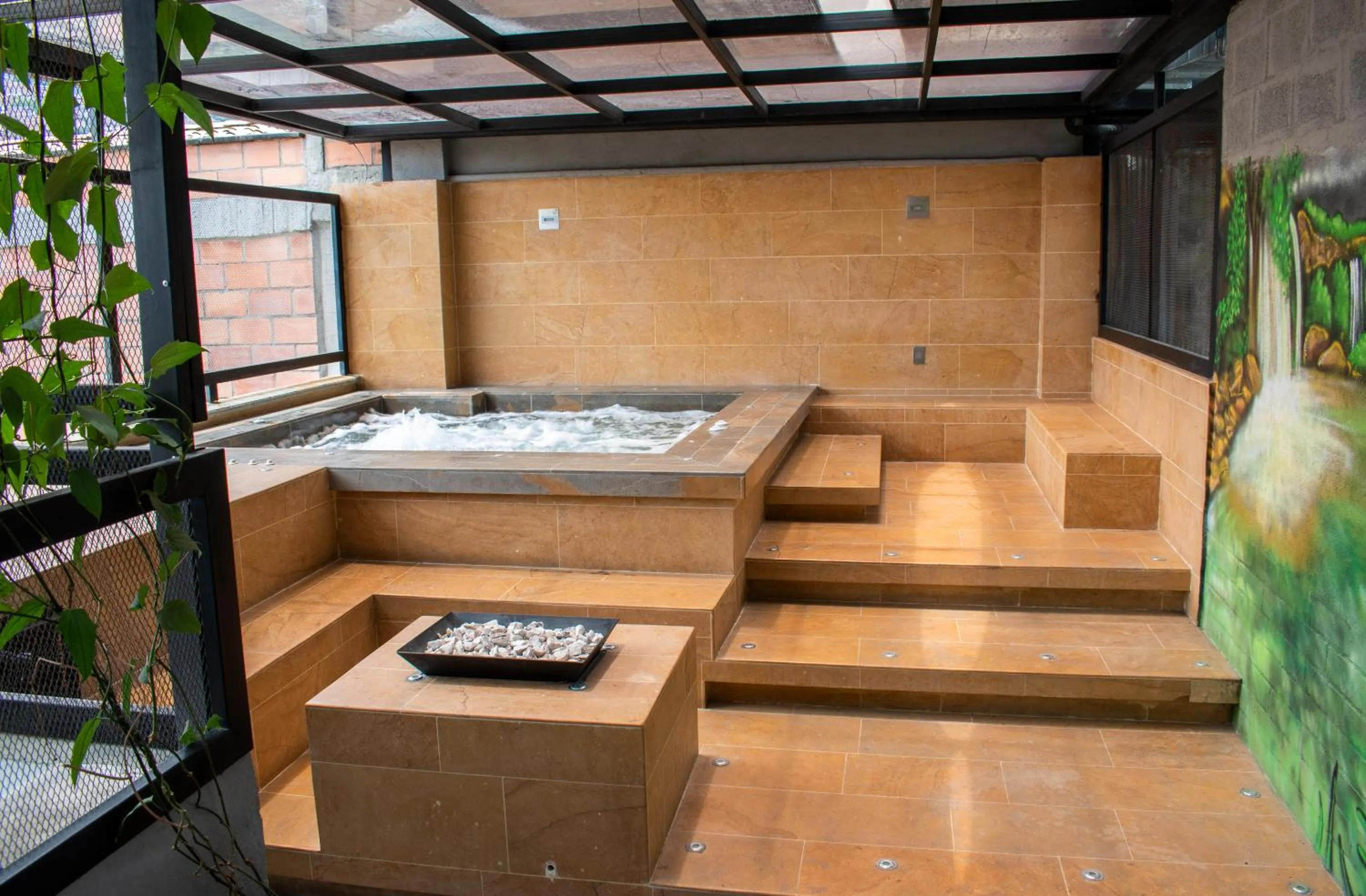 Hot Tub in Edificio Helena