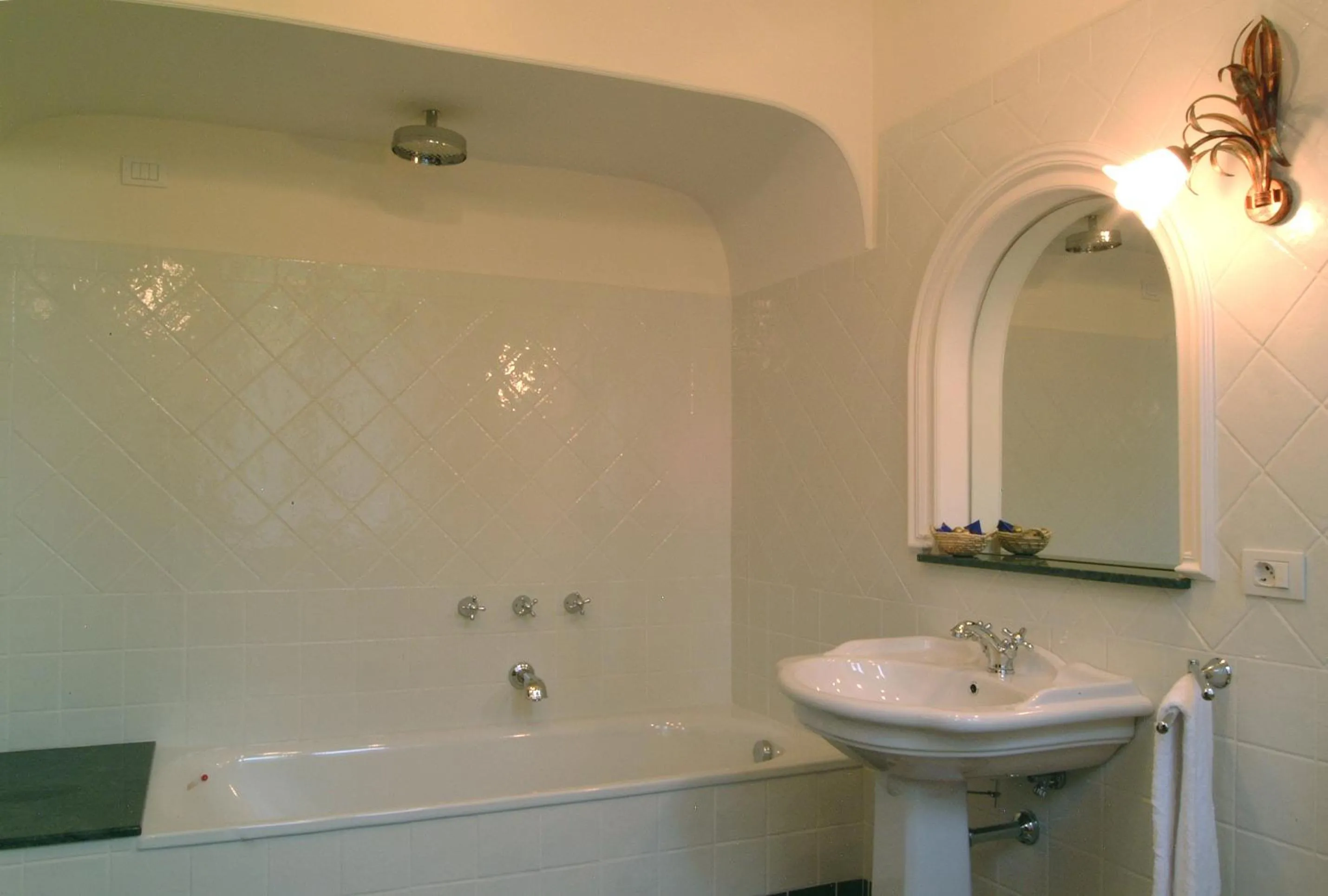 Bathroom in Residence Michelangiolo