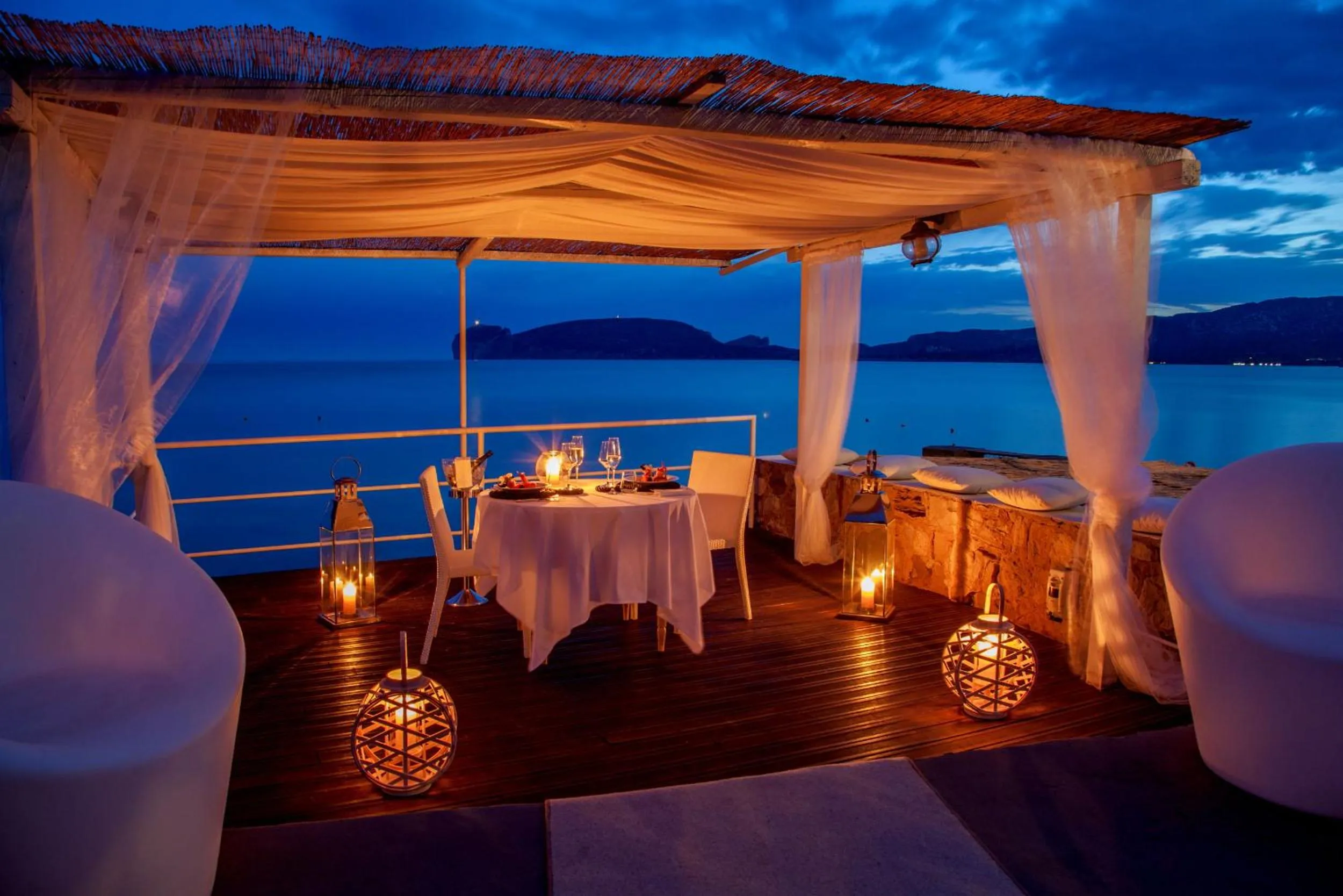 Meals in El Faro Hotel & Spa