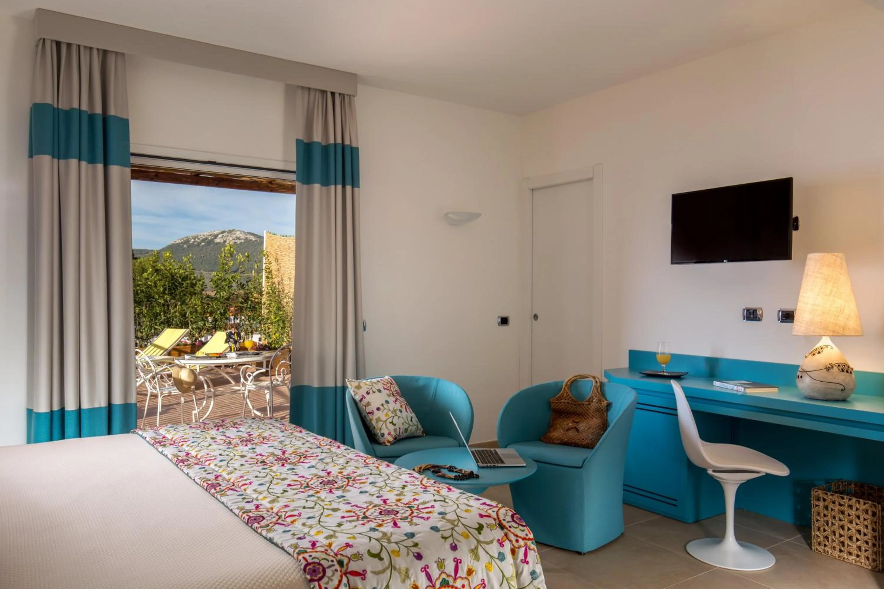 Bedroom, Bed in El Faro Hotel & Spa