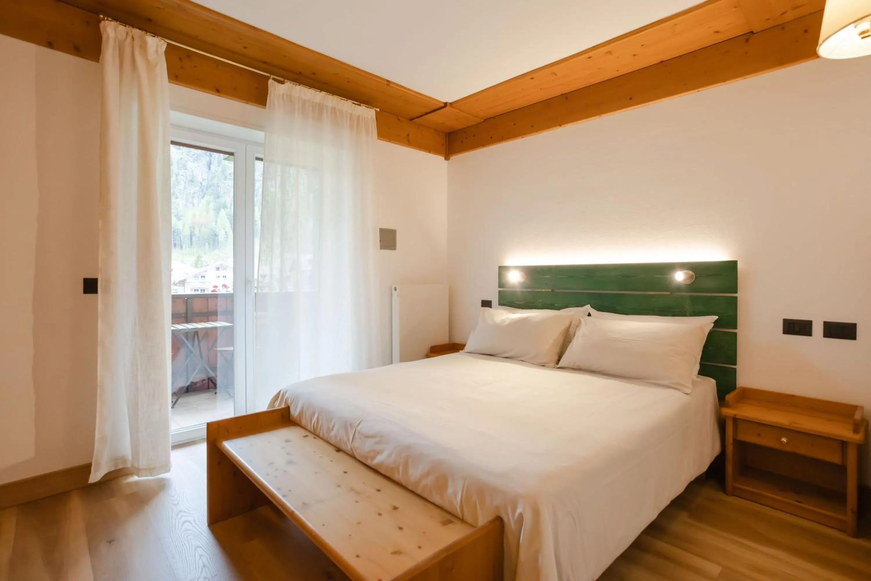 Bed in B&B Garni Villa Campitello