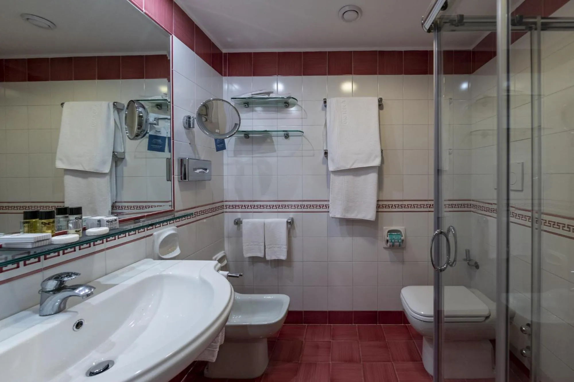 Bathroom in Punta Molino Beach Resort & Thermal Spa