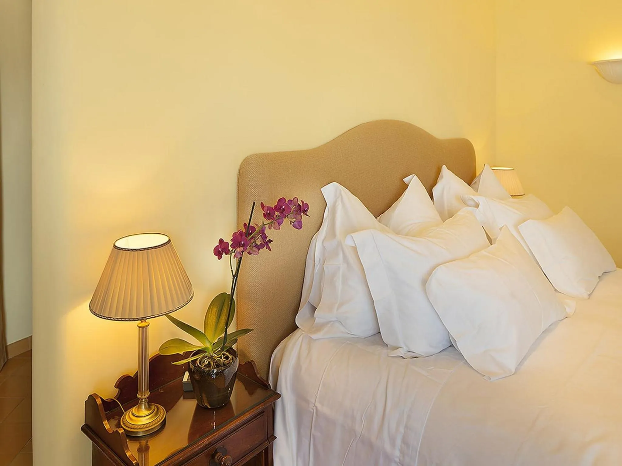 Bed in Punta Molino Beach Resort & Thermal Spa