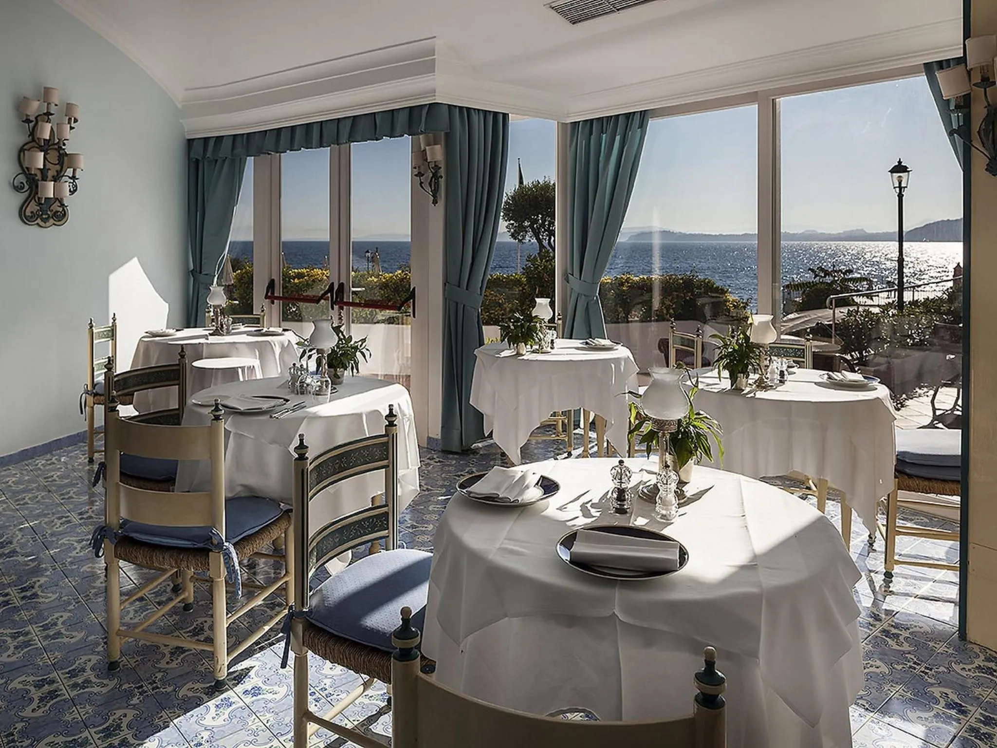 Restaurant/places to eat in Punta Molino Beach Resort & Thermal Spa