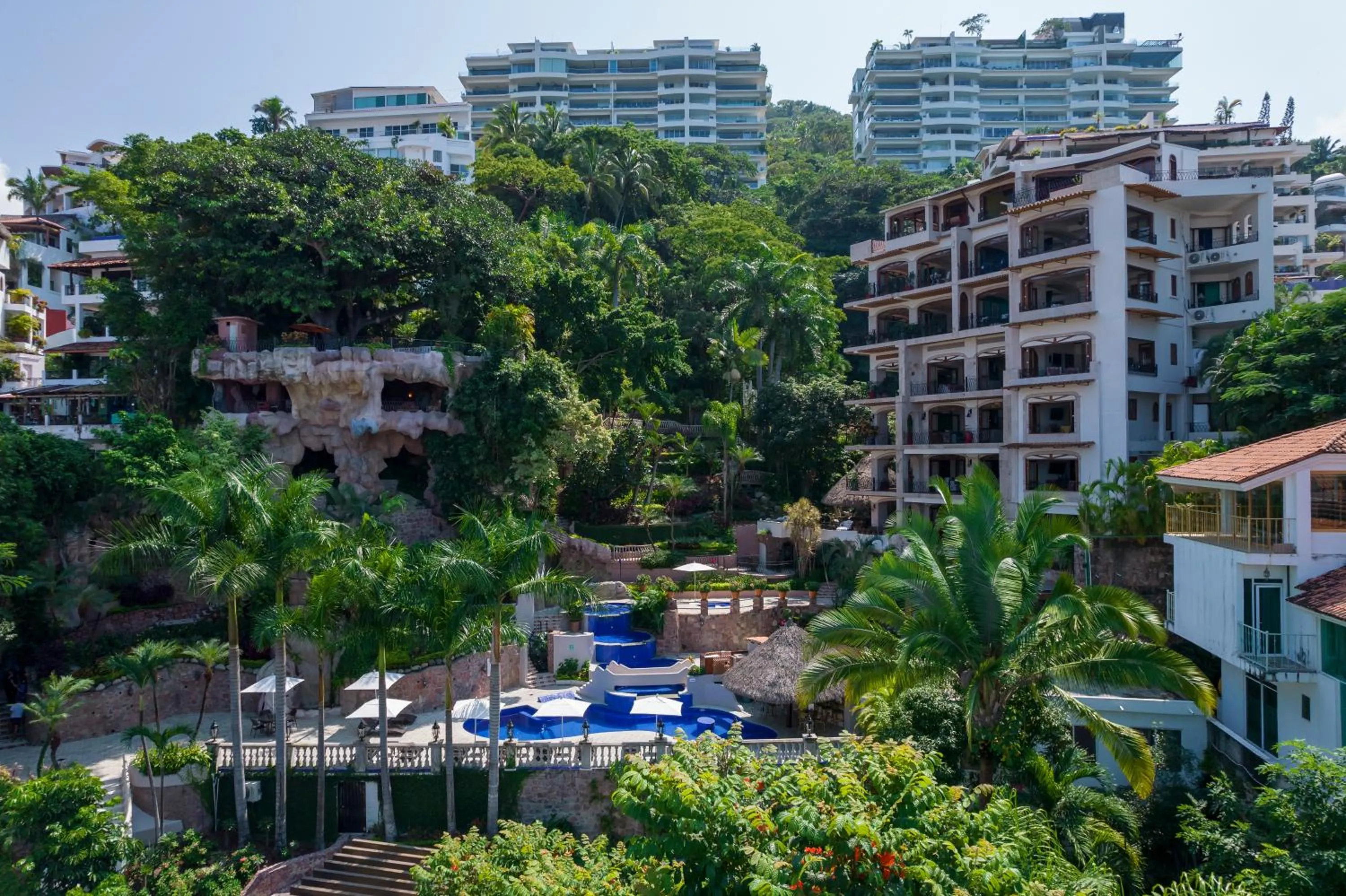 Property building in Marcela Resort & Spa