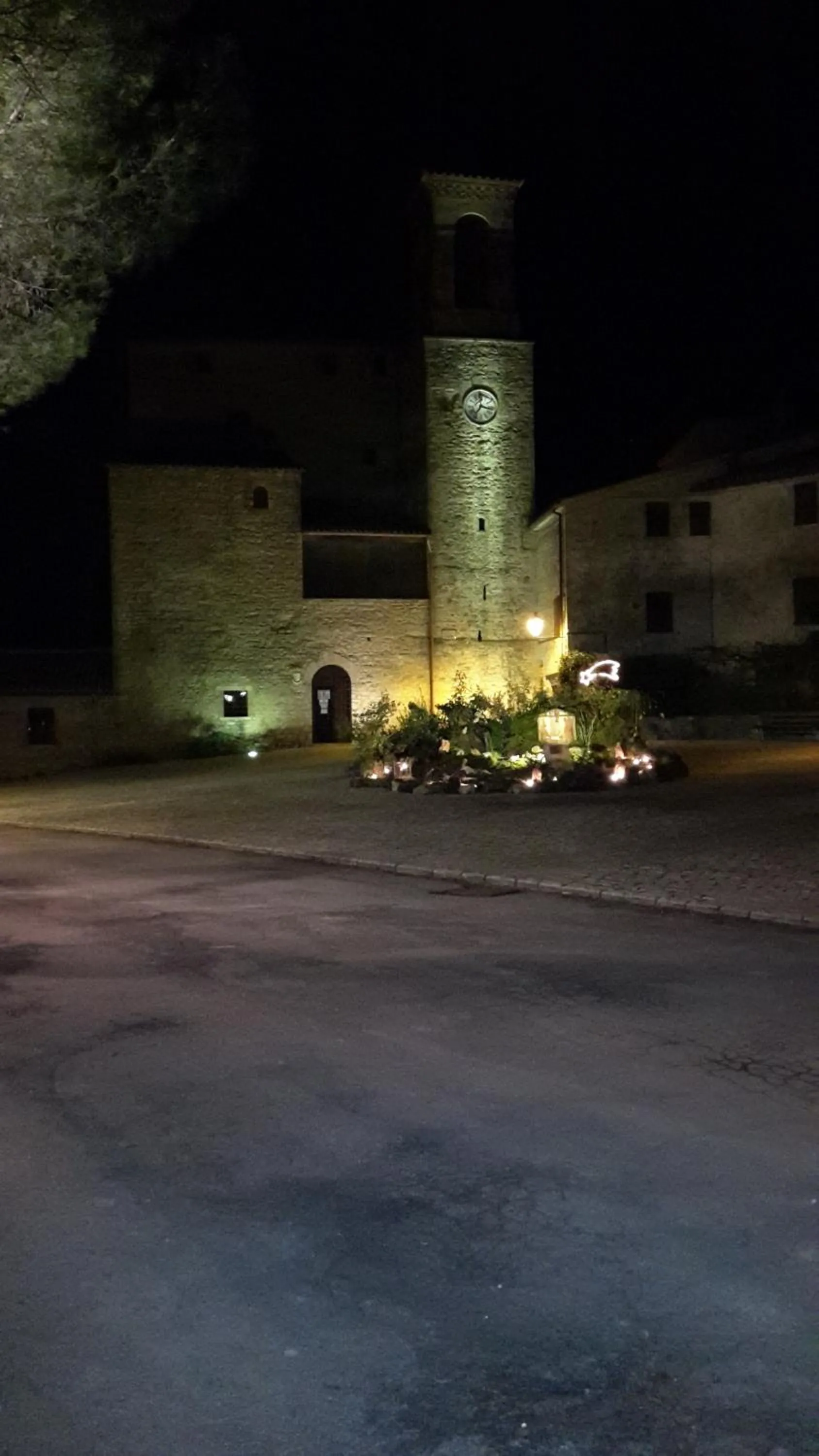 Night in Castello Izzalini Todi Resort