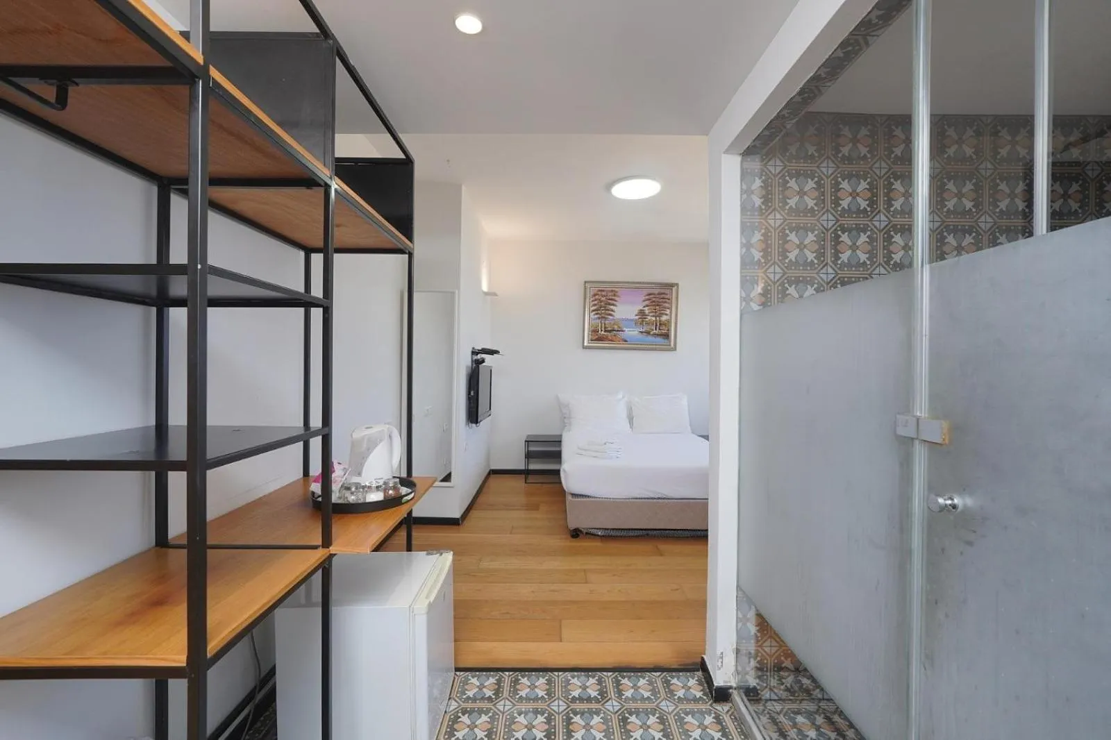 Bed in Haifa Tower Hotel - מלון מגדל חיפה