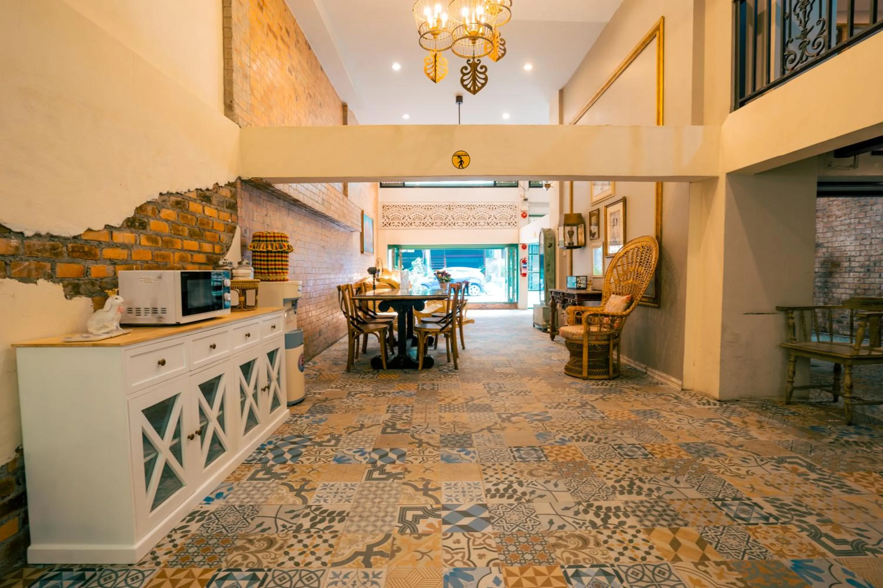 Seating area in Si Phum Heritage Boutique, Chiang Mai