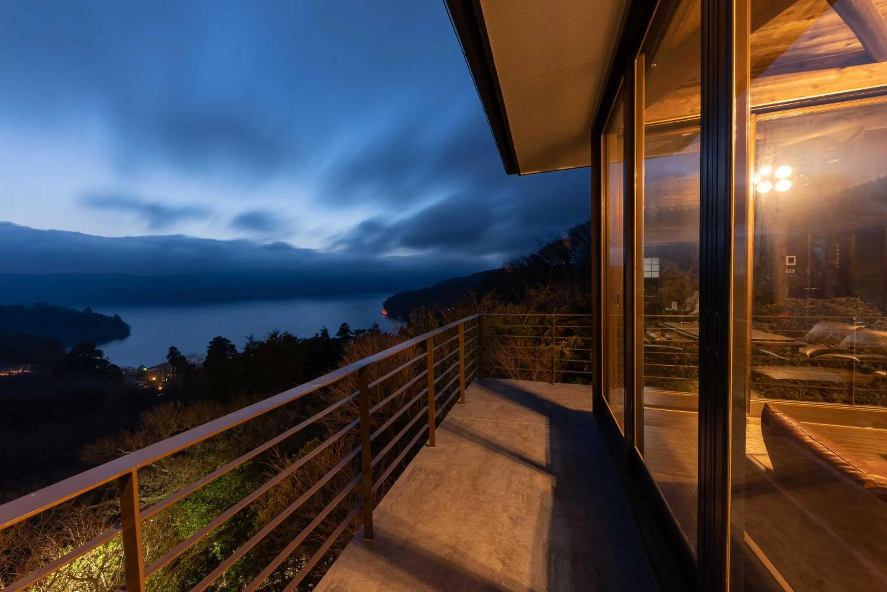 Balcony/Terrace in VILLA HAKONE湖空