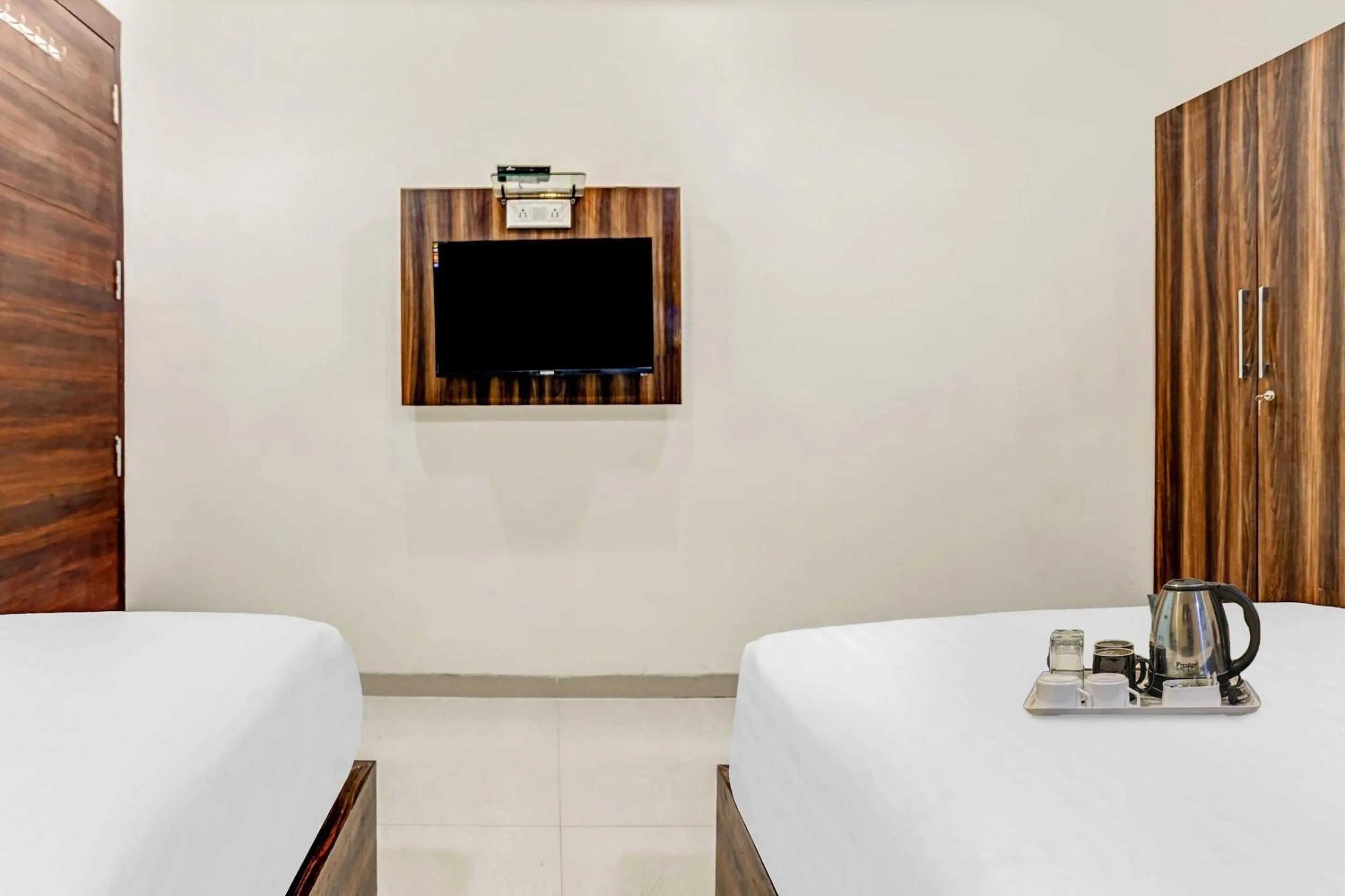 Bedroom, Bed in Townhouse Veena Nagar Bus Terminal Formerly Hotel Chandragupta