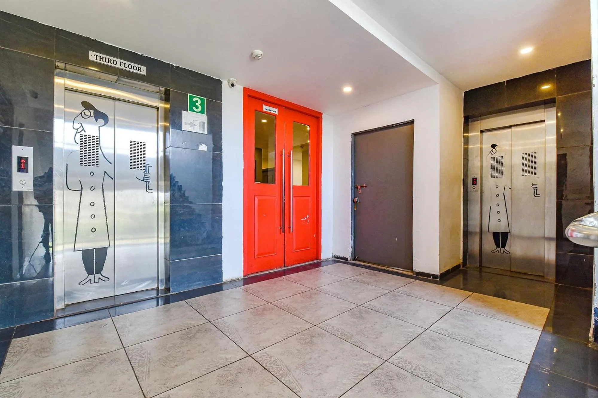 elevator in FabHotel NY Townhouse