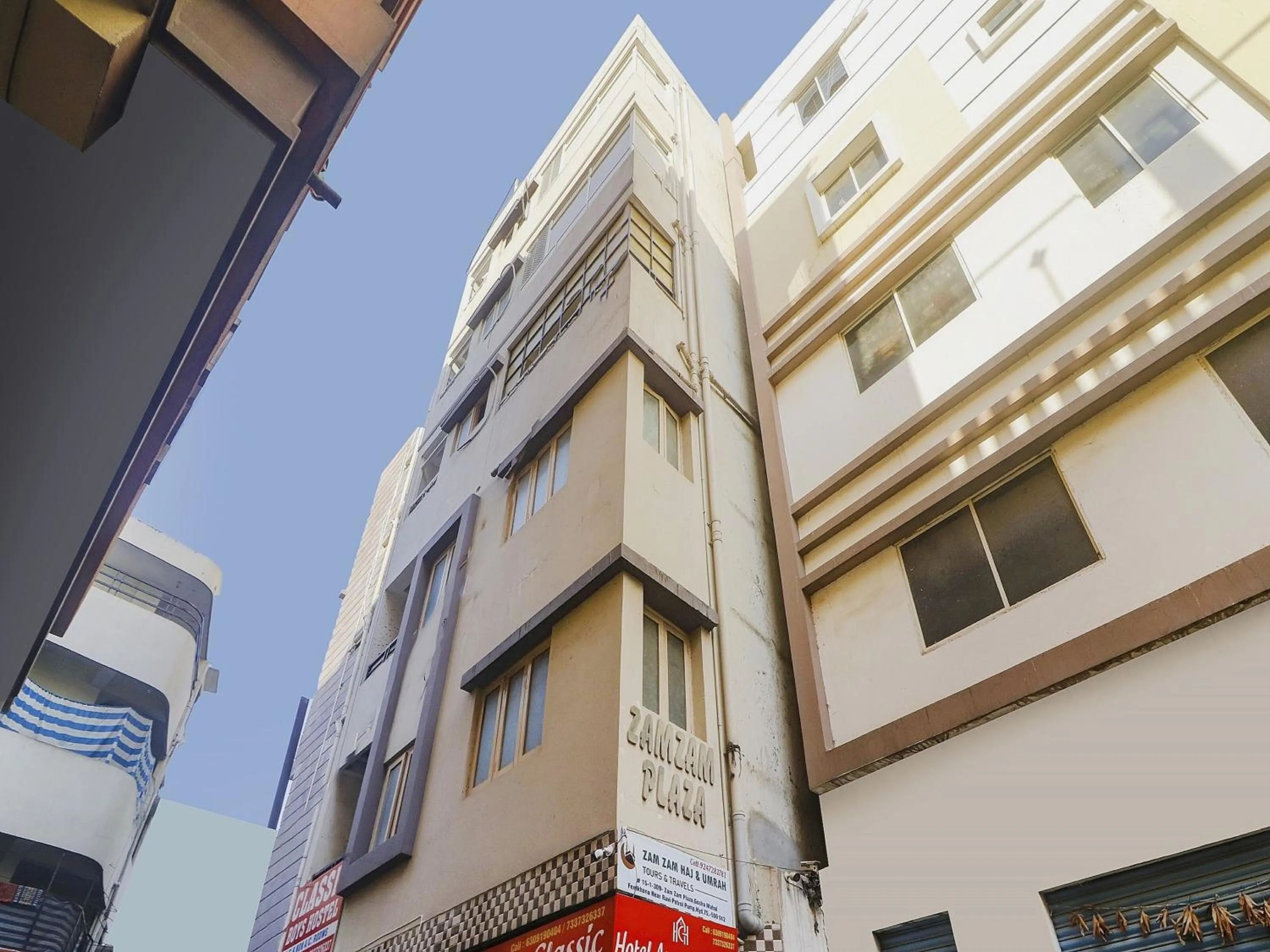 Facade/entrance in Hotel O Aroma Classic Near Nampally Railway station