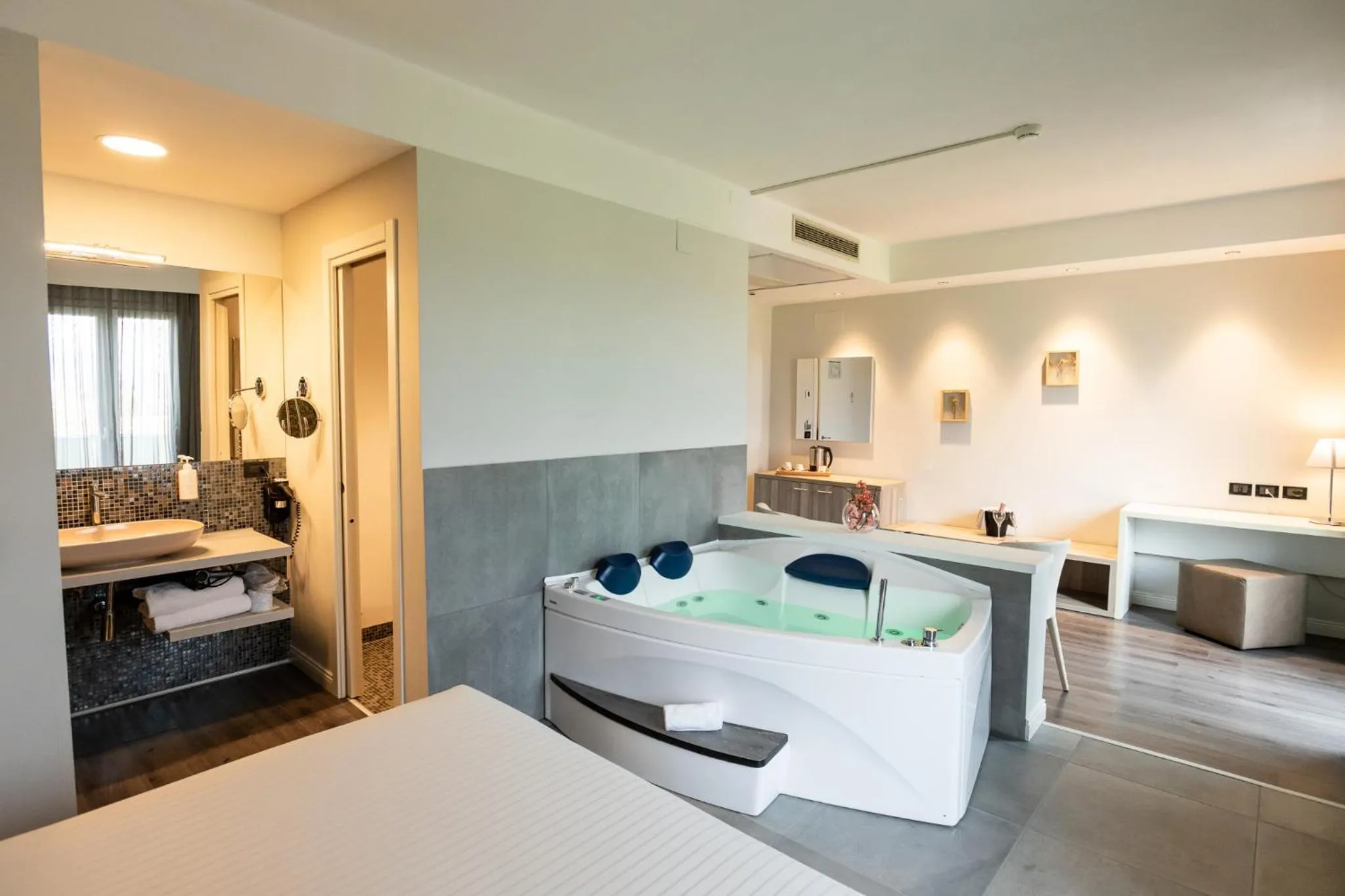 Bedroom in Hotel Garden Experience