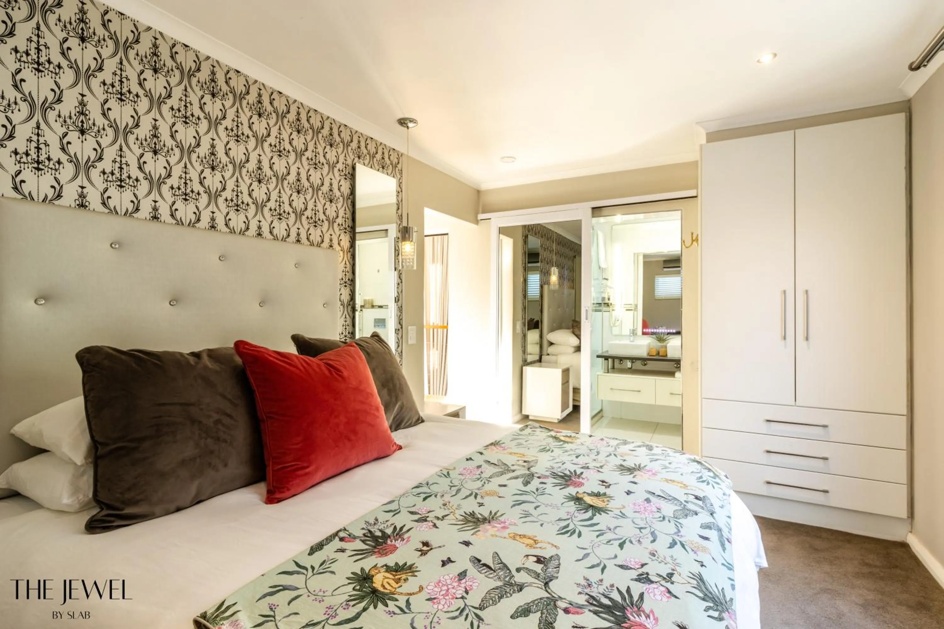 Bed in The Jewel B&B