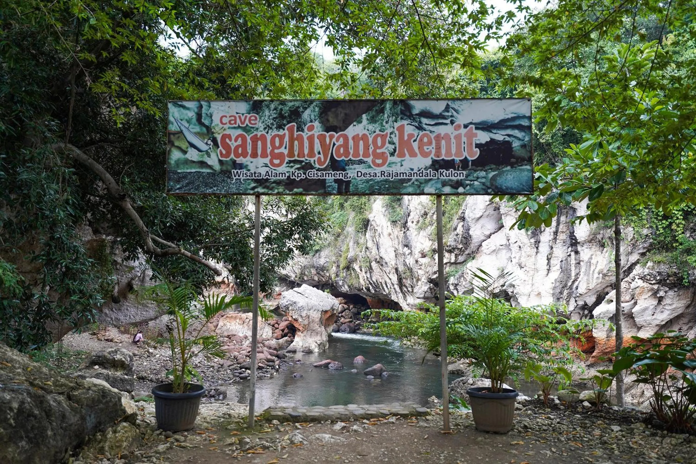 Other in OYO Homes 90916 Eco Tourism Geopark Rajamandala Homestay Syariah