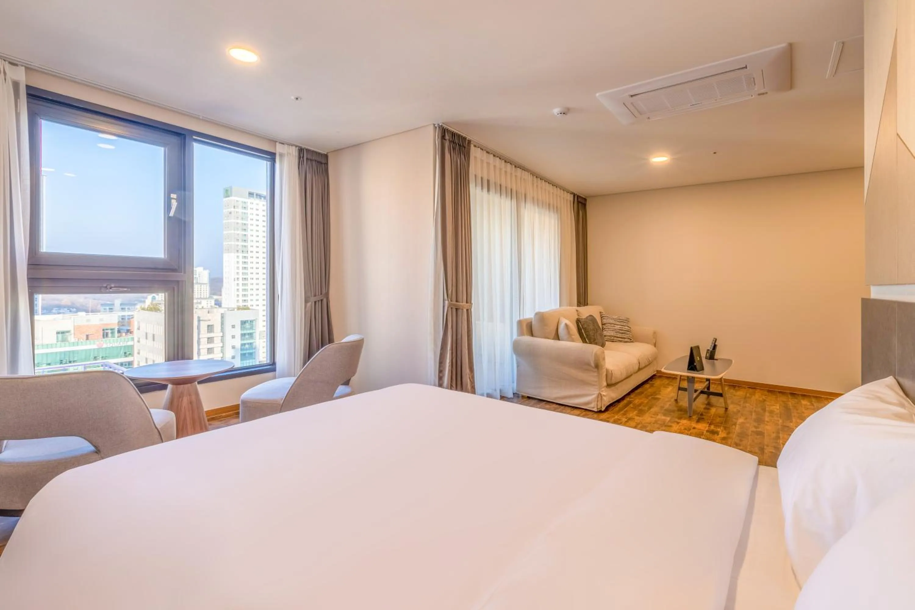 Bed in Urban-Est Hotel