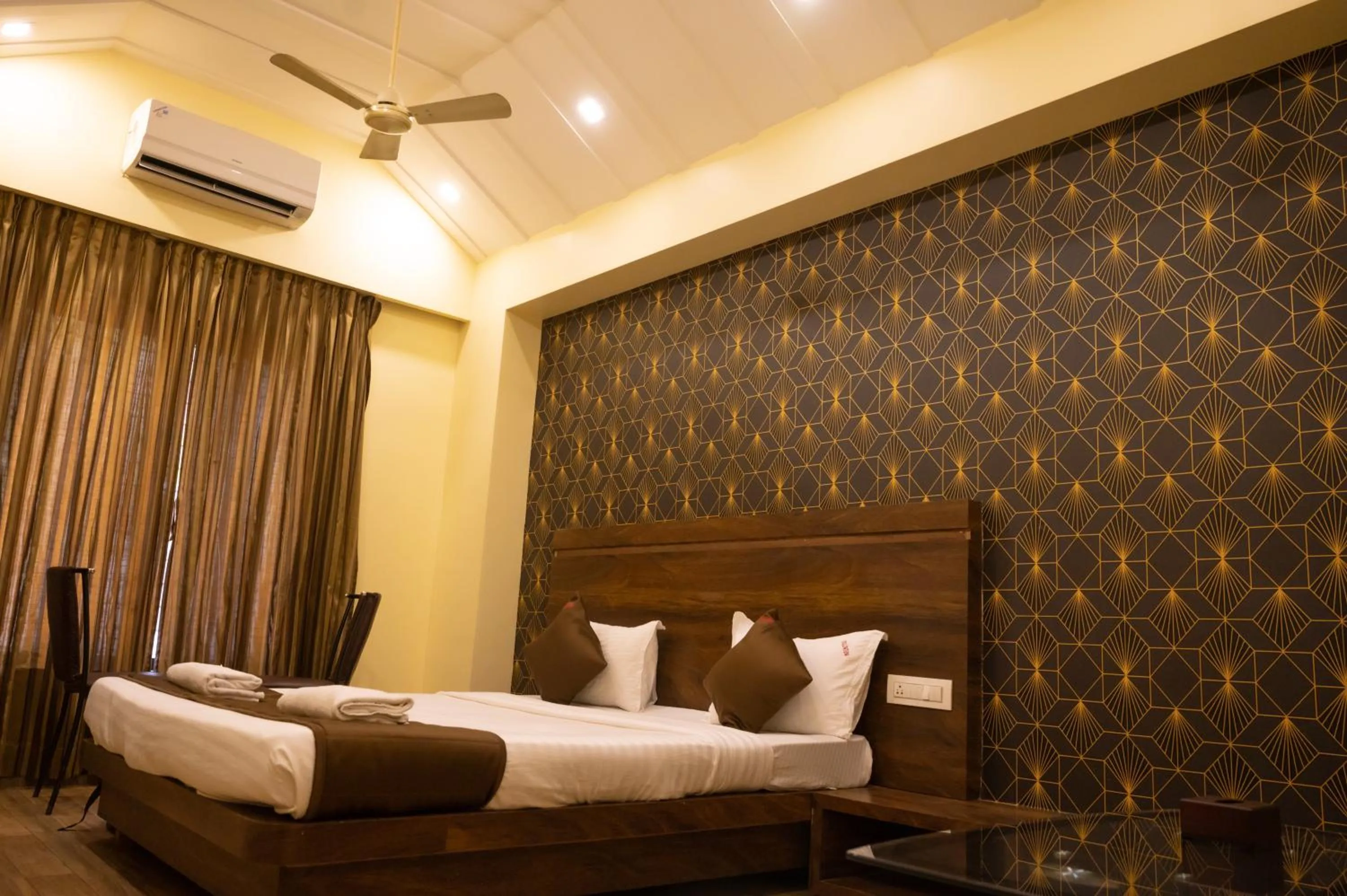 Bed in VIJAYA HILL VIEW RESIDENCY