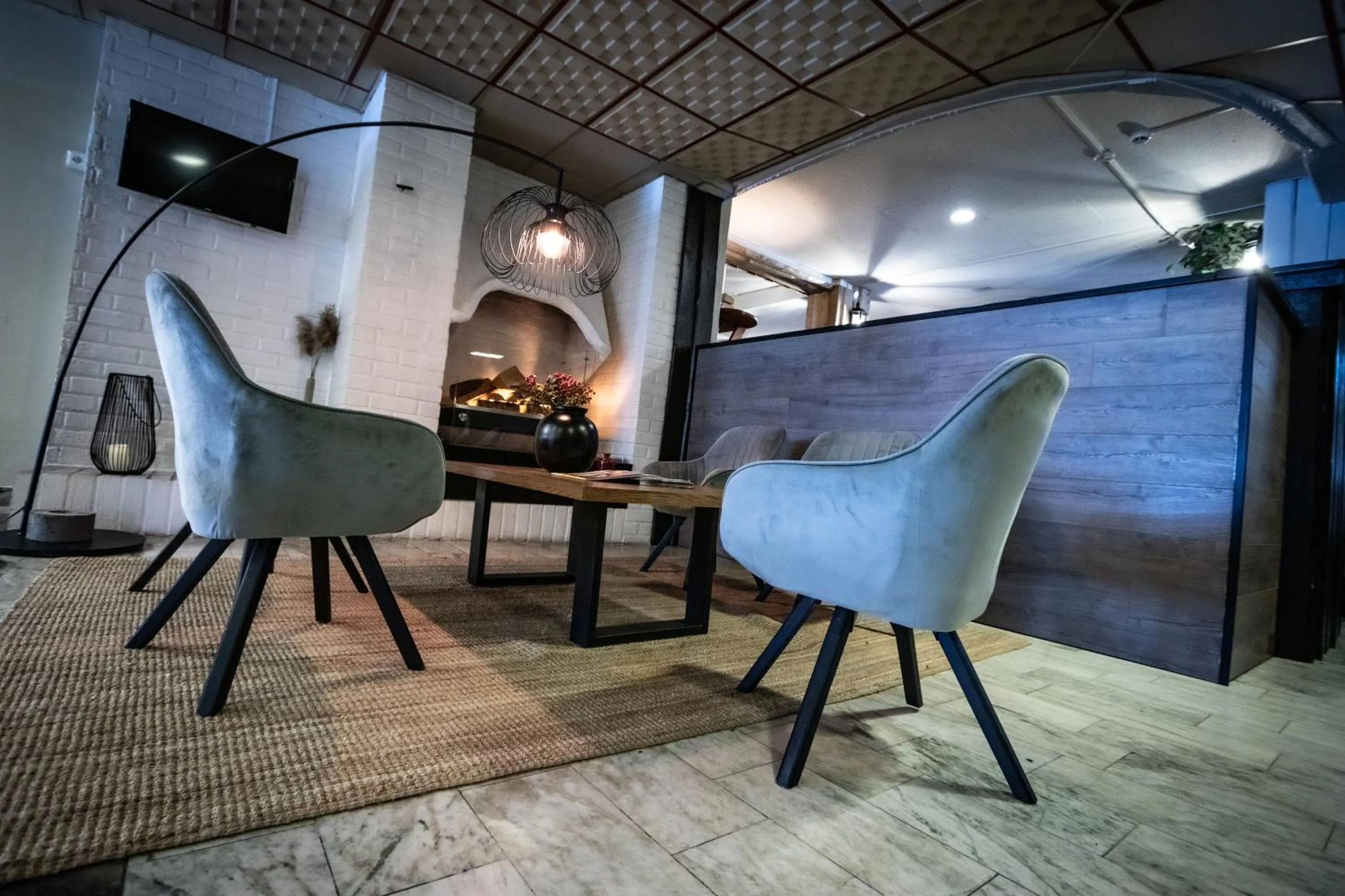 Lounge or bar in Hotell Tjamstan Malå