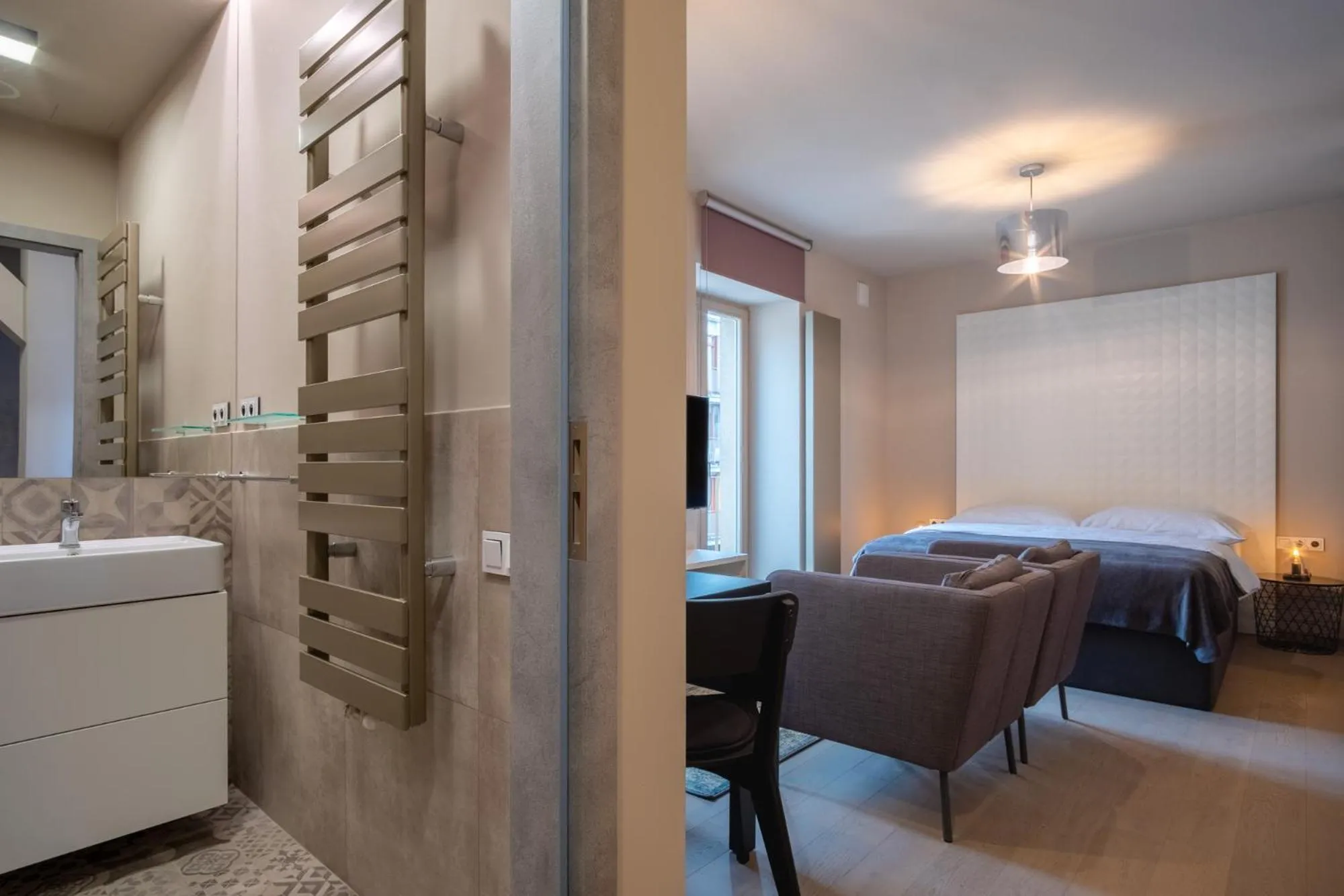 Living room, Bed in Aparthotel Rimska 14