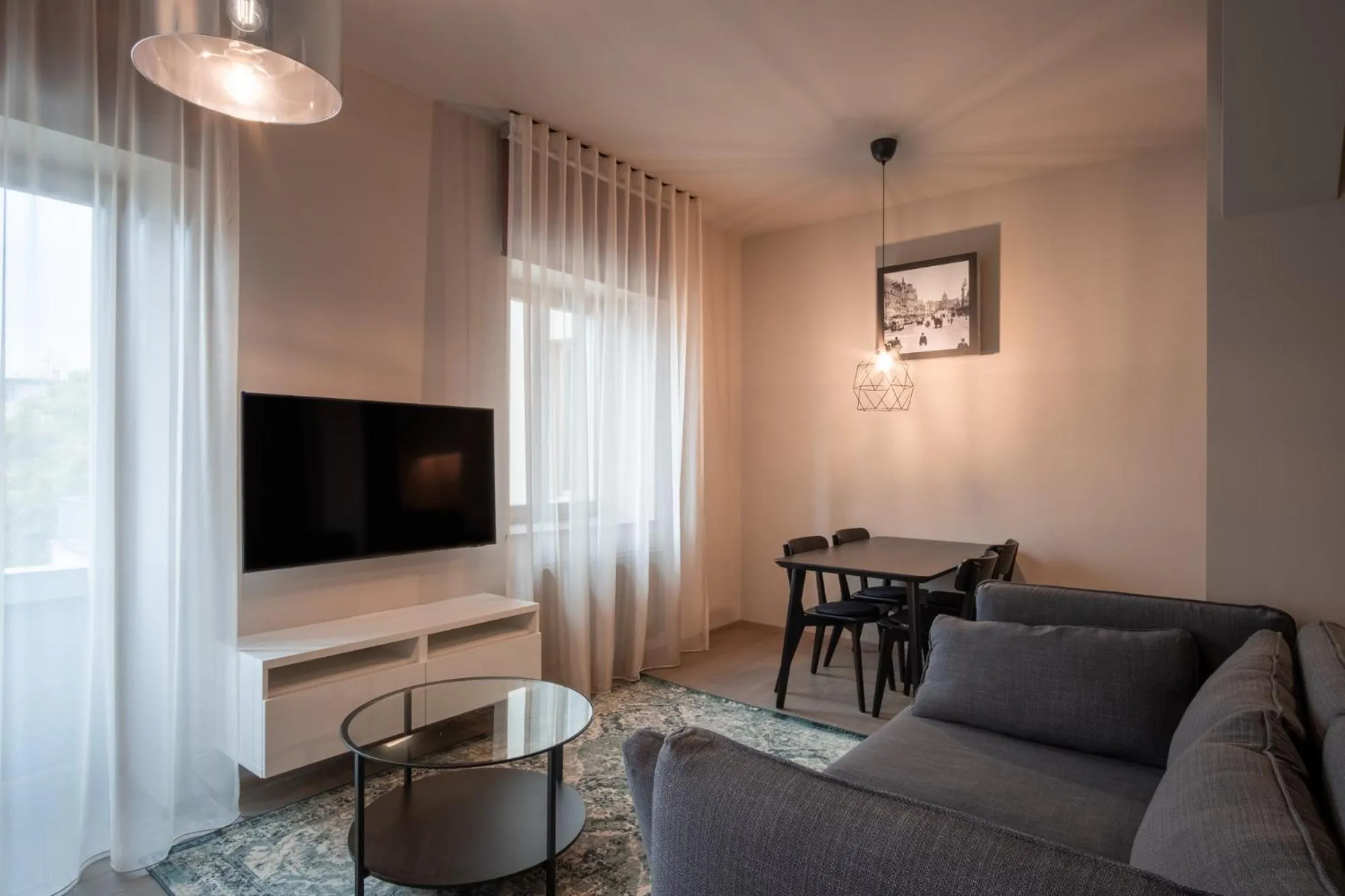 TV and multimedia in Aparthotel Rimska 14