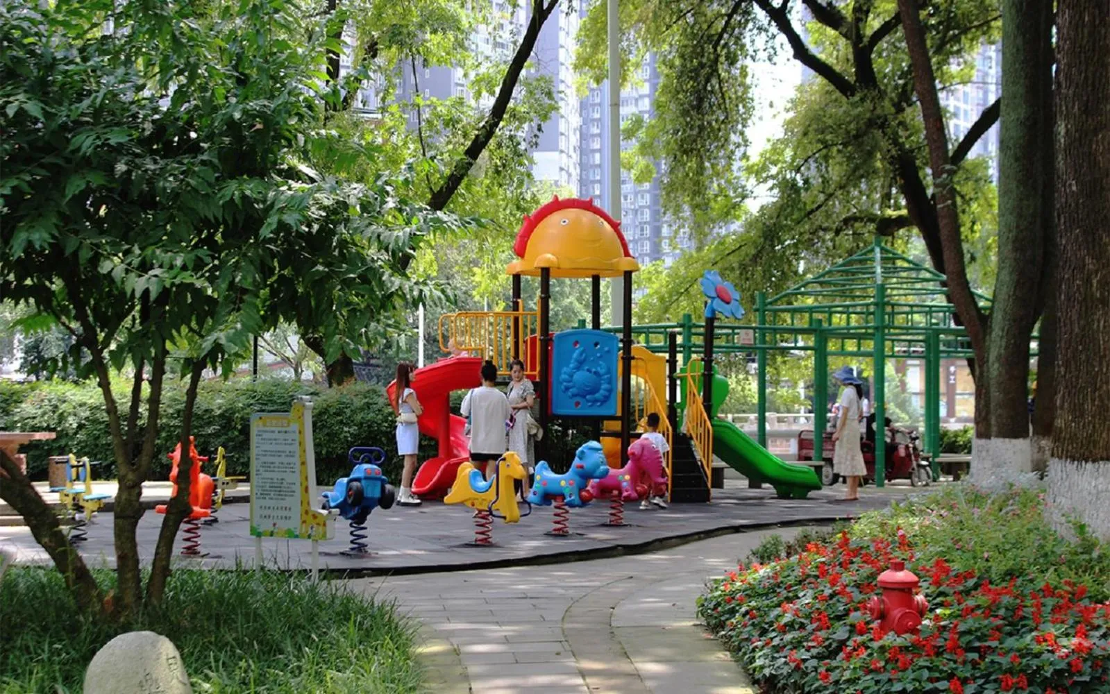 children in Felton Grand Hotel Chengdu