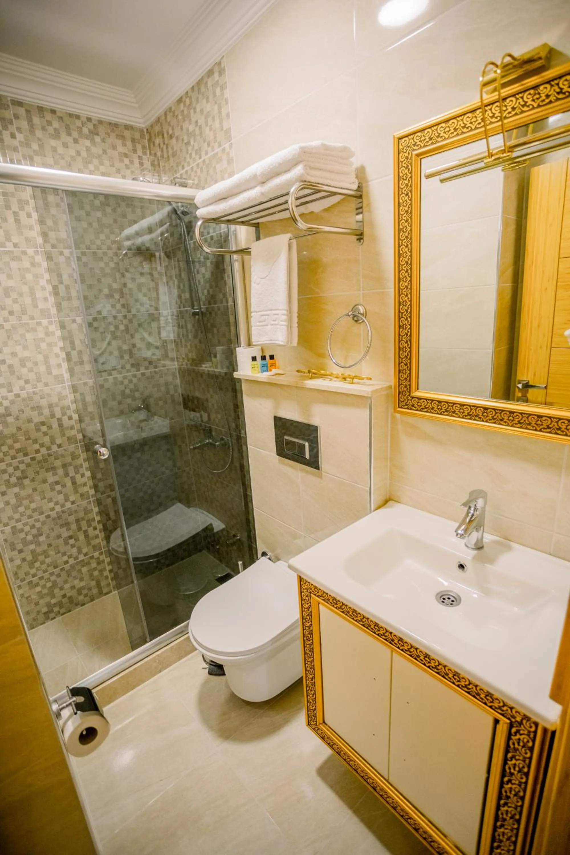 Bathroom in Gülec Konak Hotel