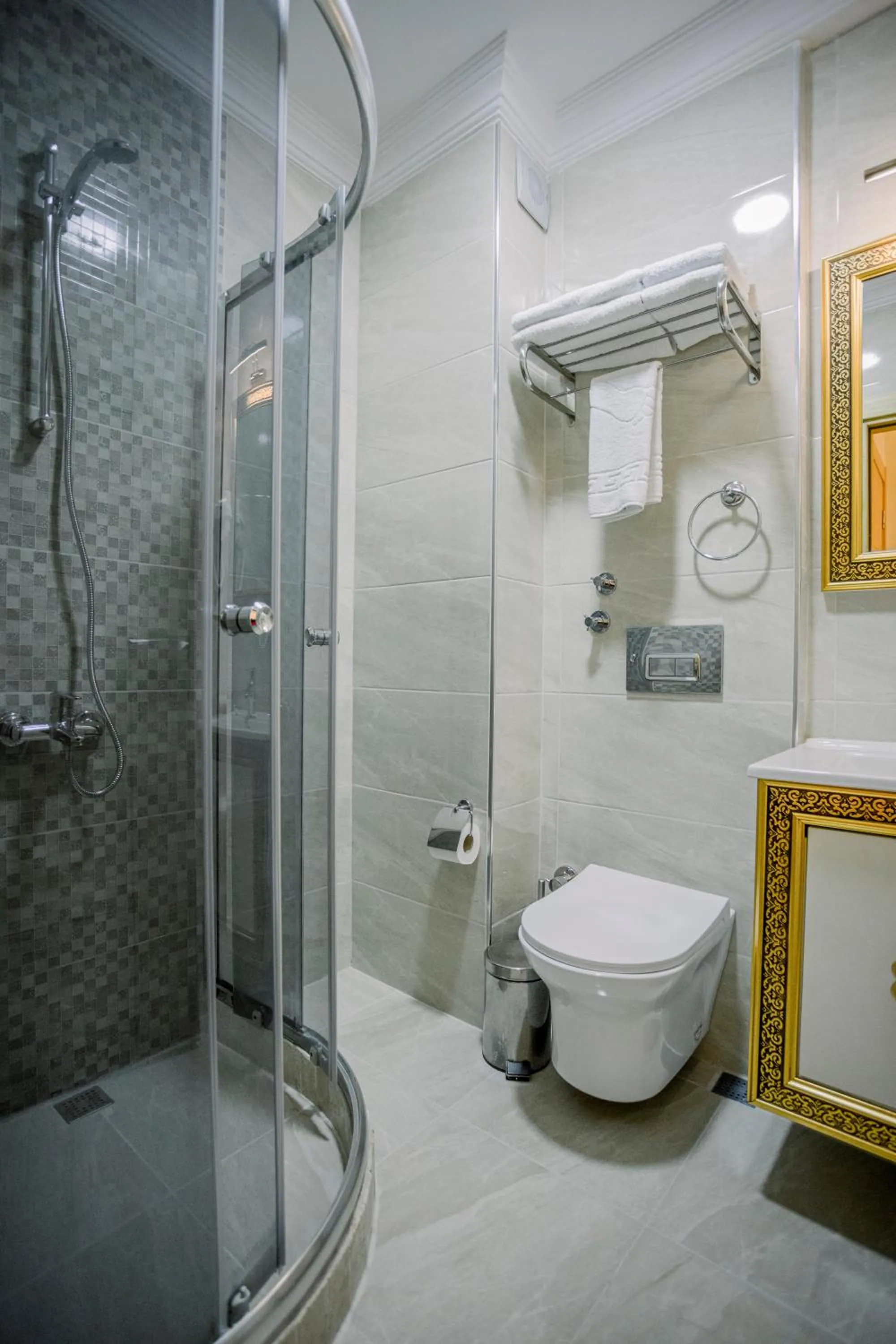 Bathroom in Gülec Konak Hotel