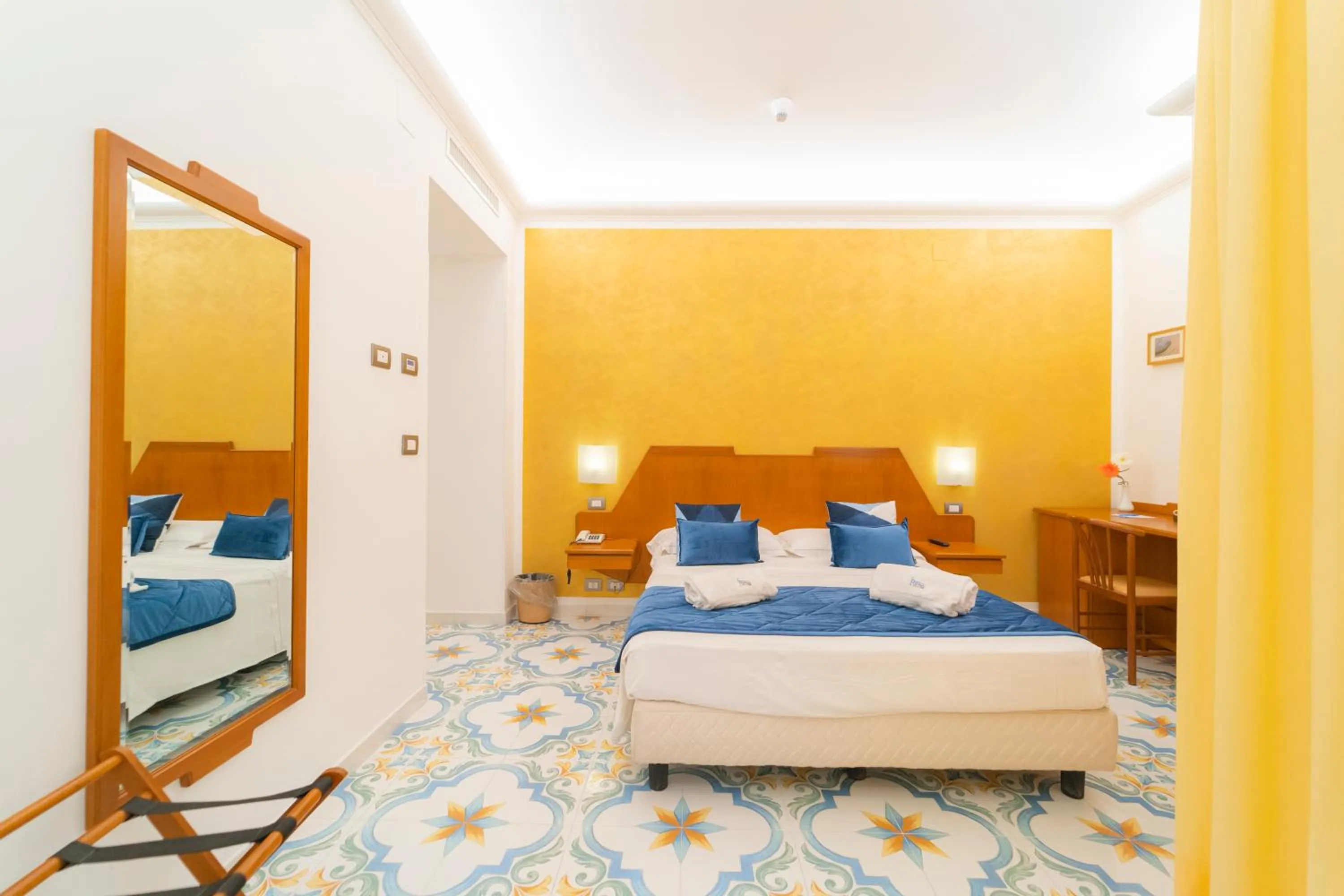 Bed in Hotel San Pietro