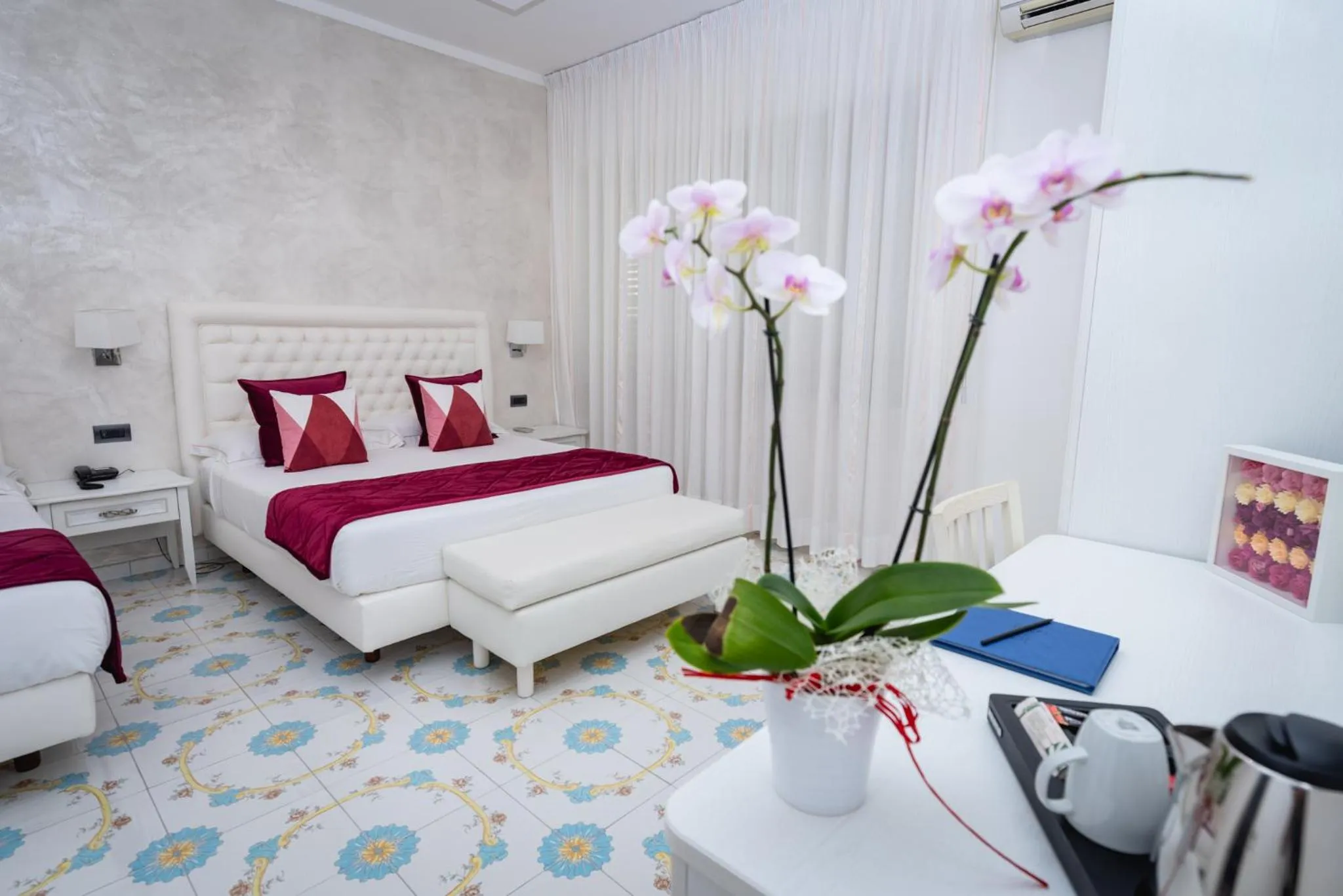 Bed in Hotel San Pietro